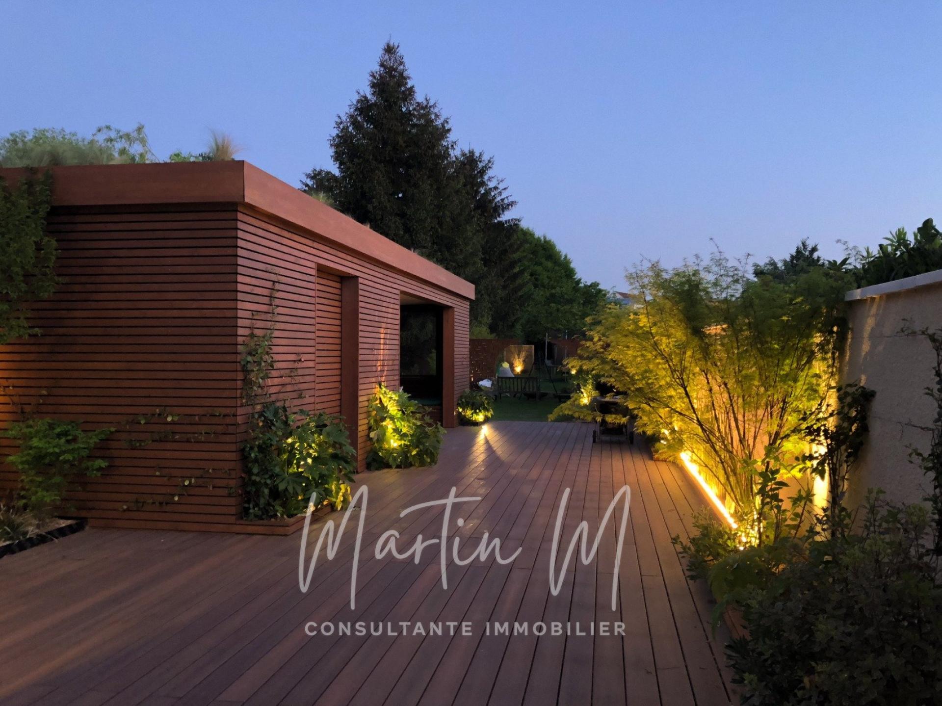 Miniature photo - 16 / 20