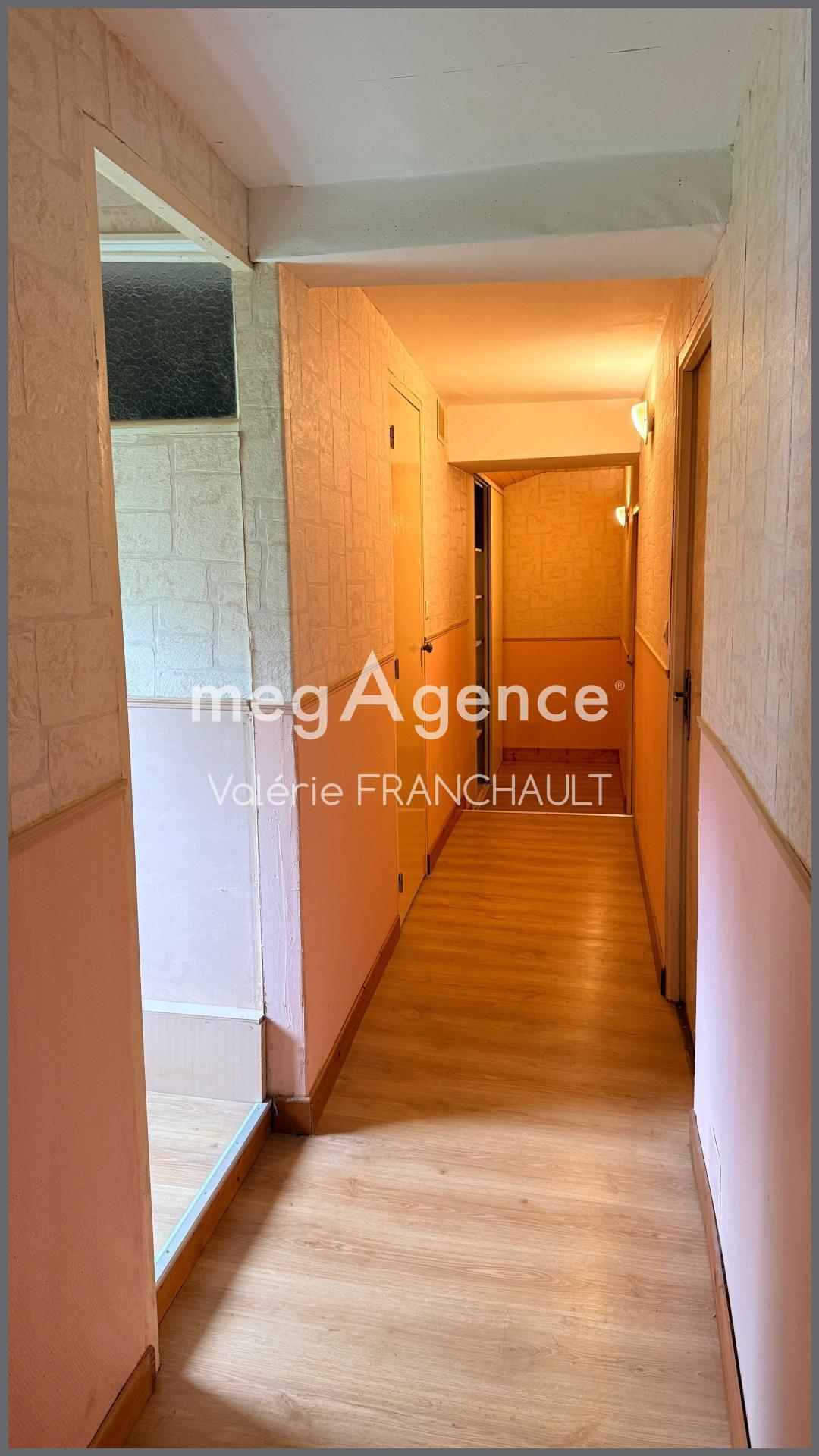 Miniature photo - 5 / 10