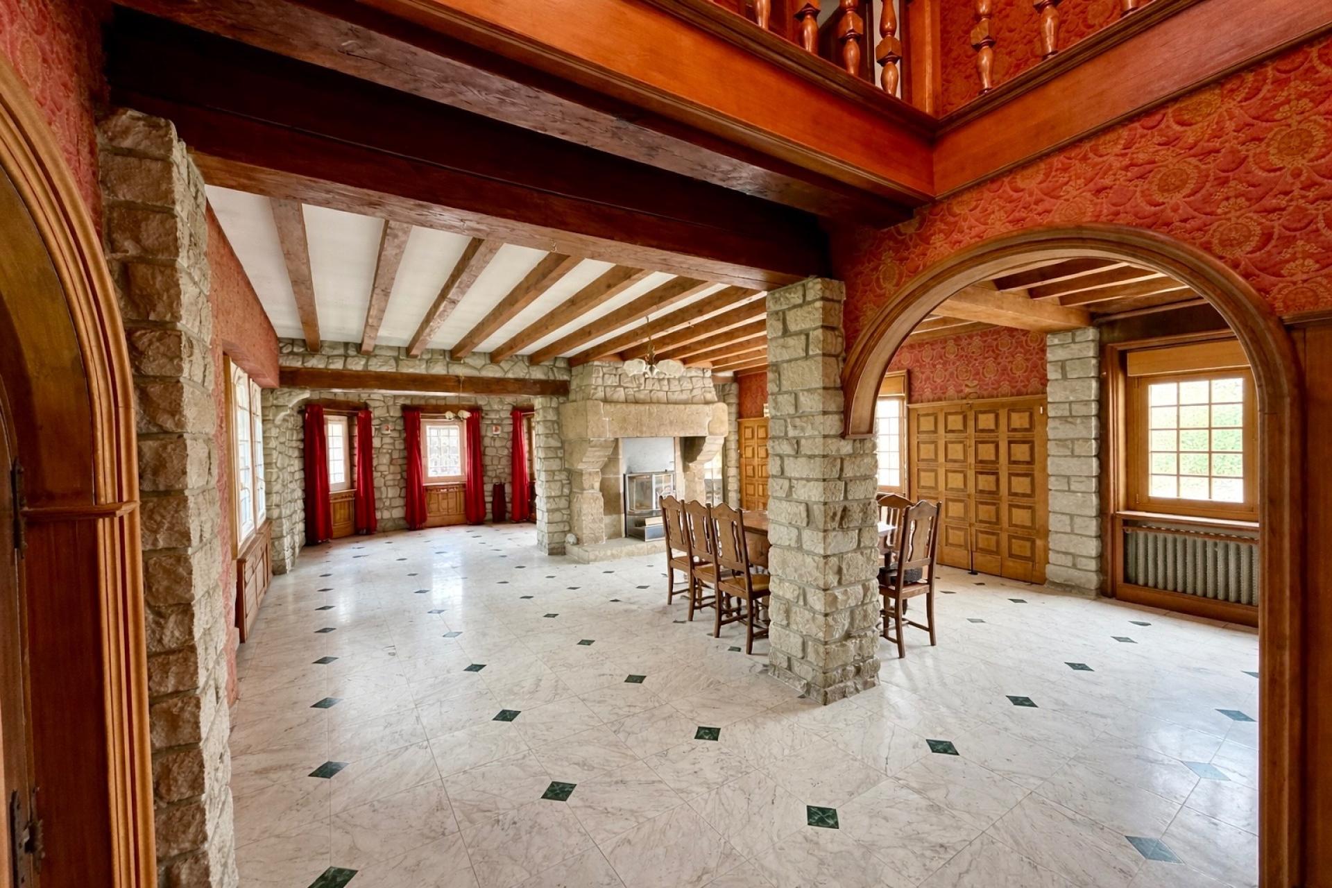 Miniature photo - 9 / 17