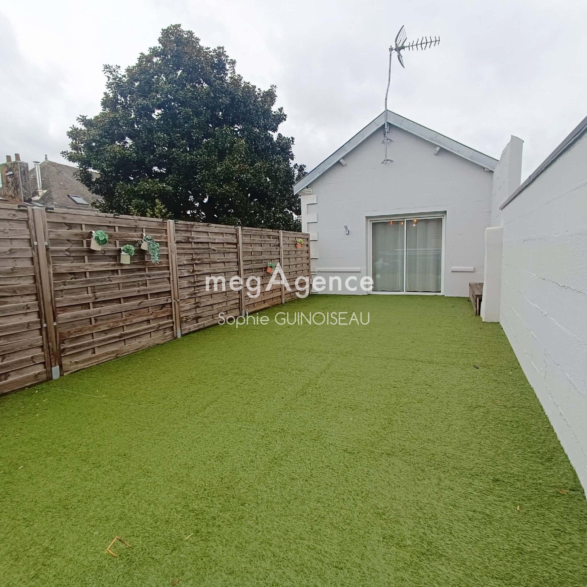 Miniature photo - 12 / 12