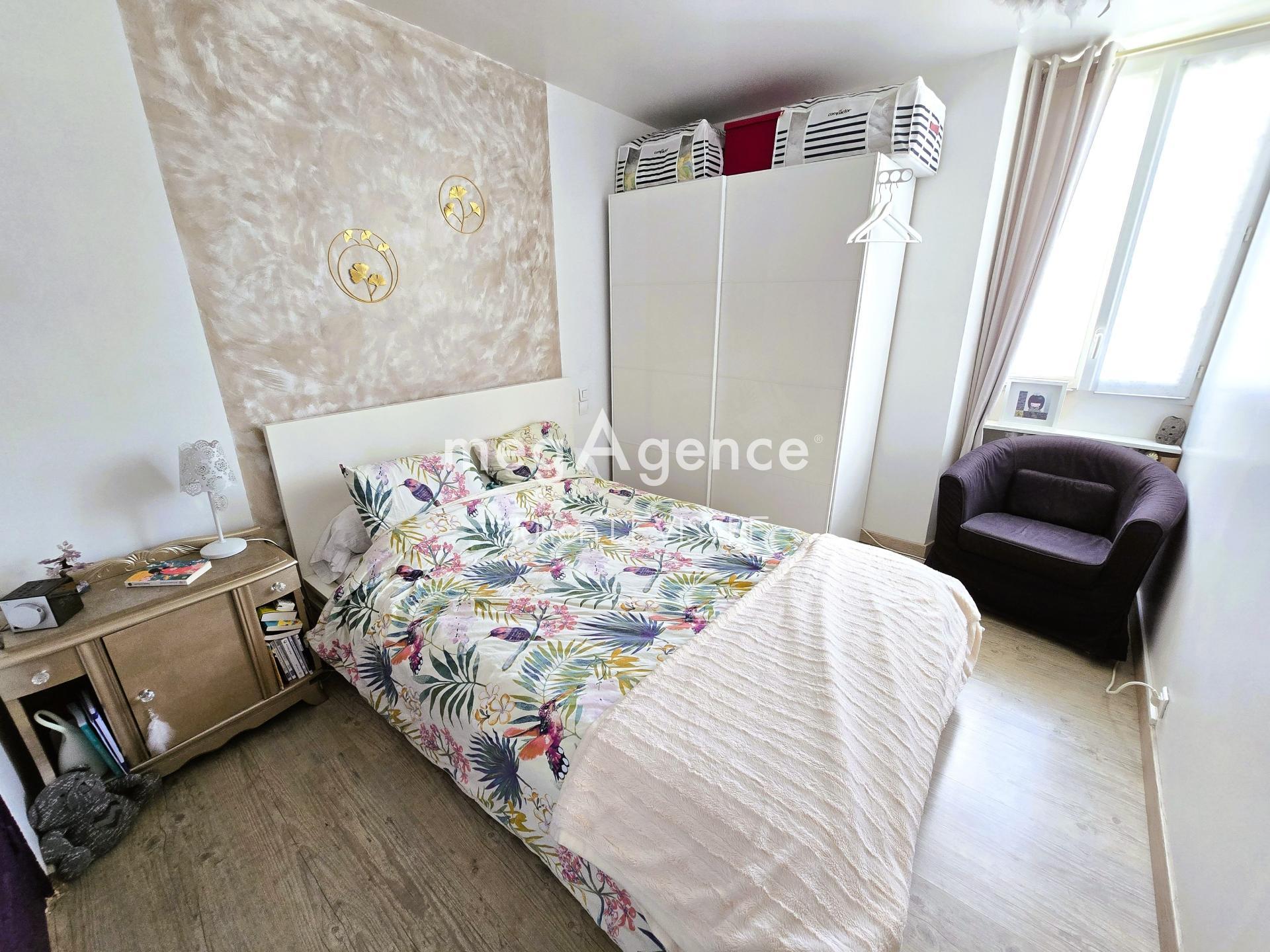 Miniature photo - 5 / 9