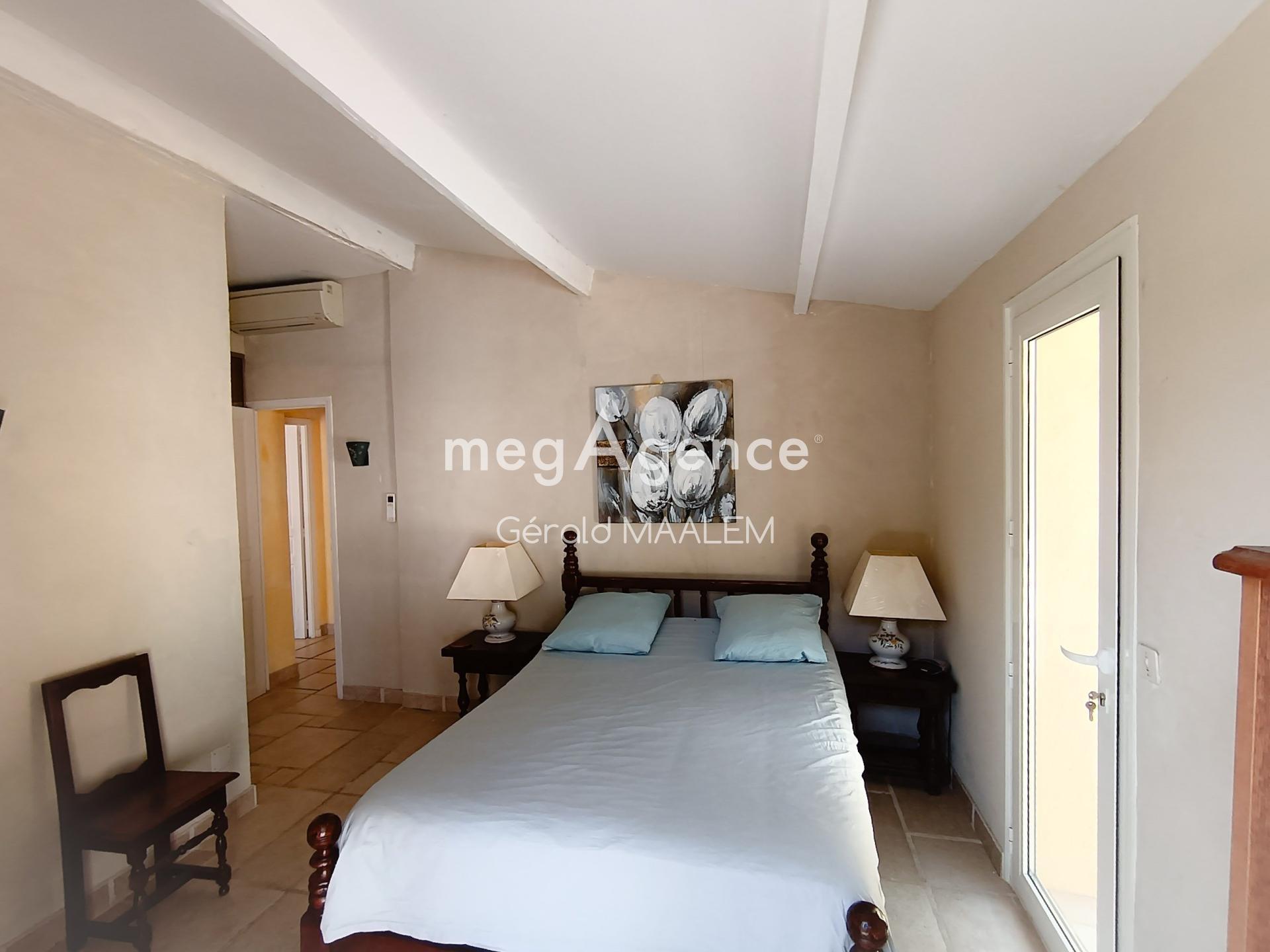 Miniature photo - 12 / 20