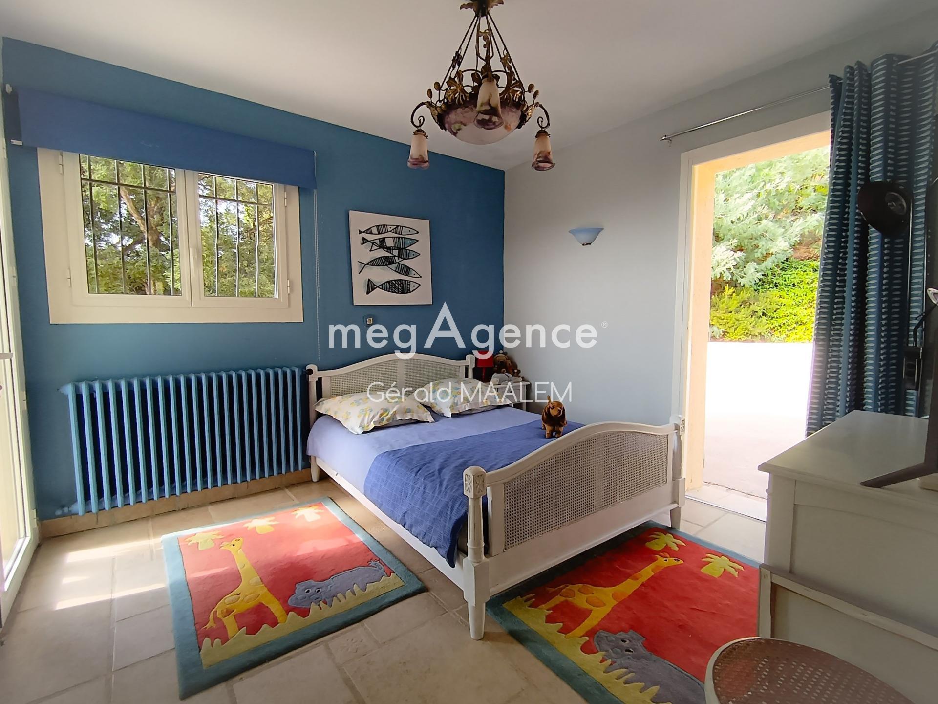 Miniature photo - 16 / 20