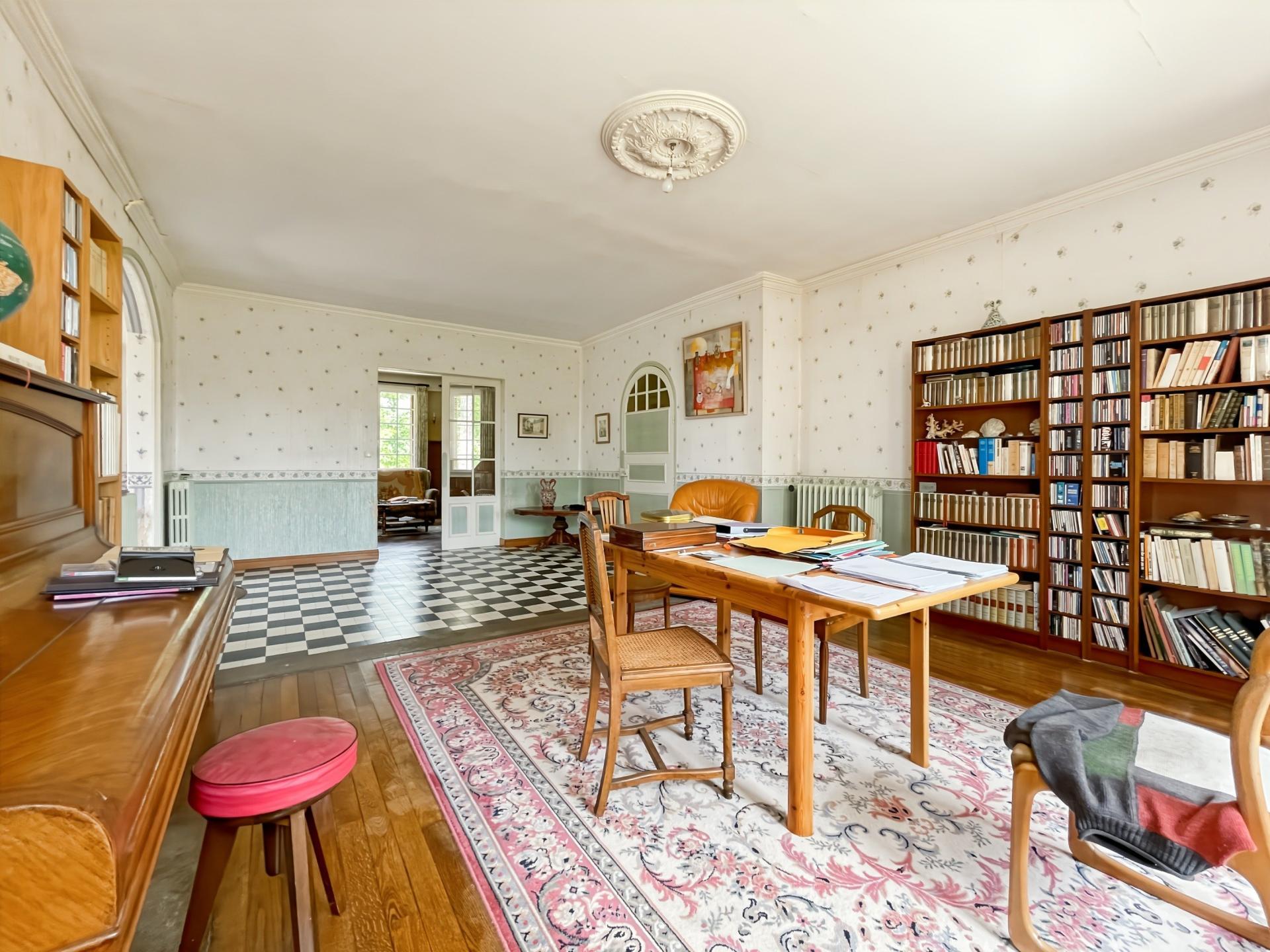 Miniature photo - 6 / 10