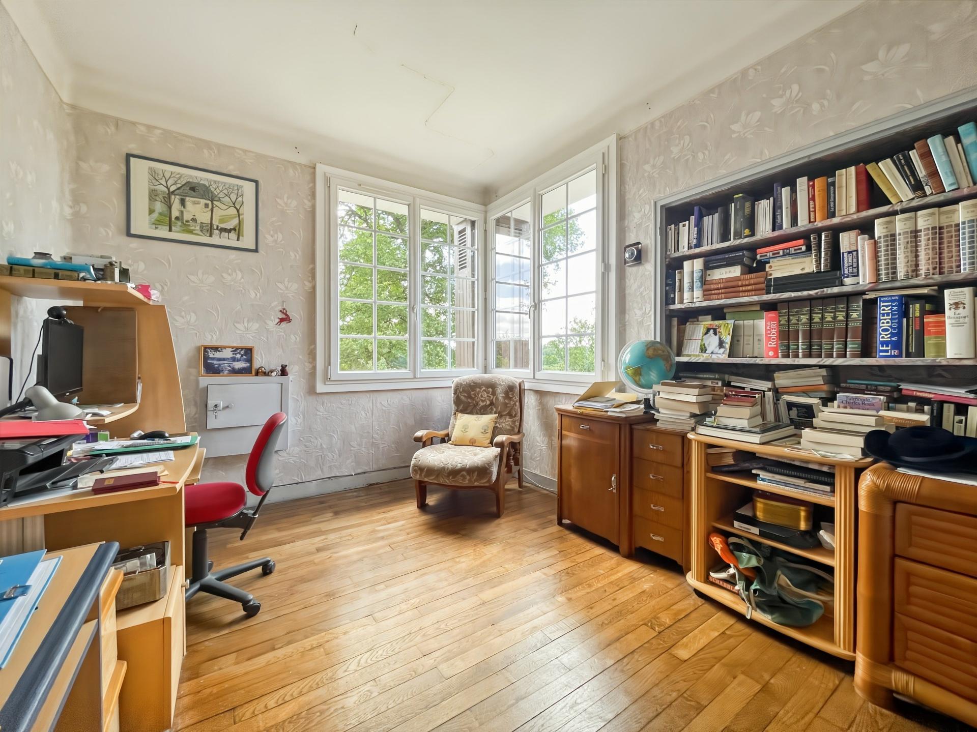 Miniature photo - 3 / 10