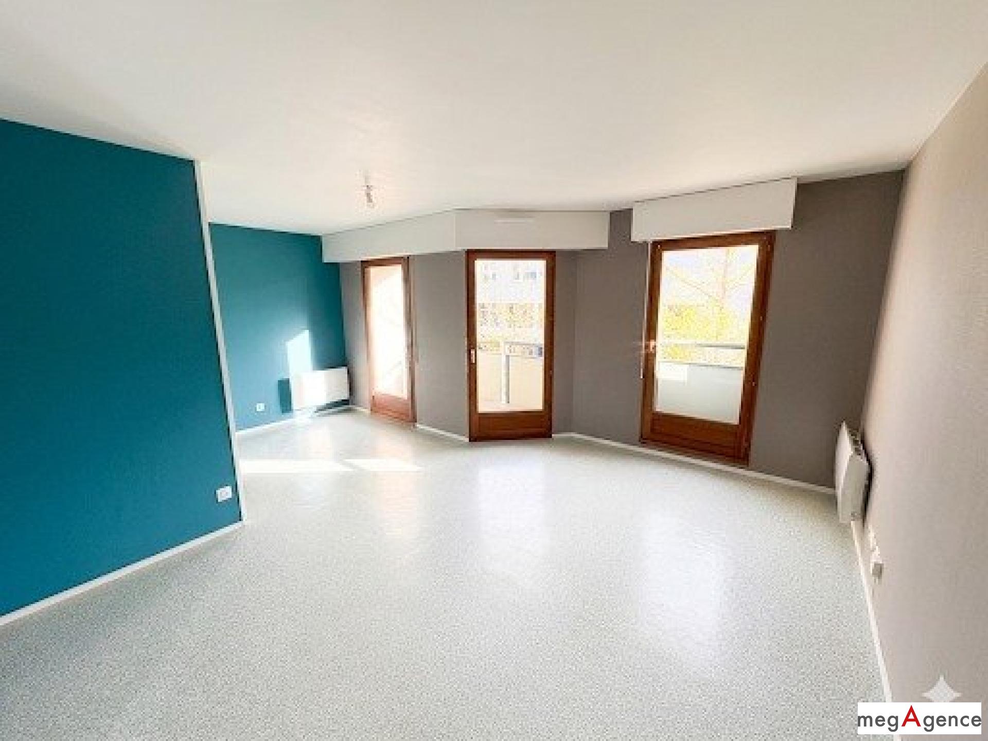 Miniature photo - 2 / 9