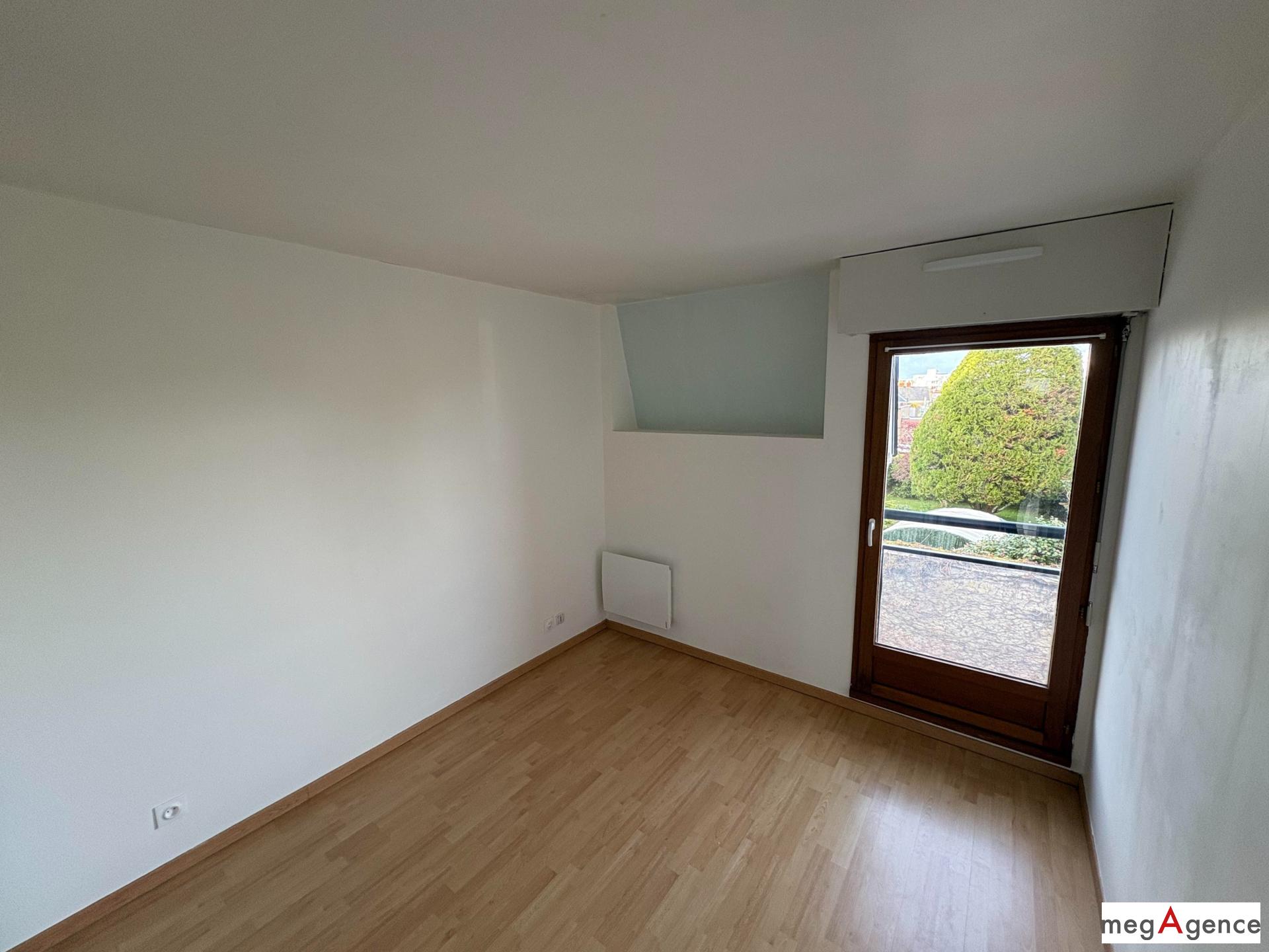 Miniature photo - 8 / 9