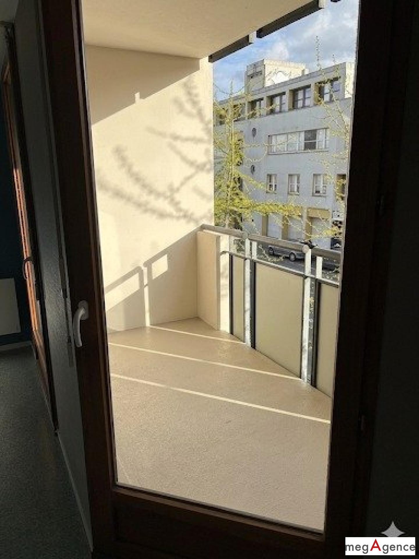 Miniature photo - 7 / 9