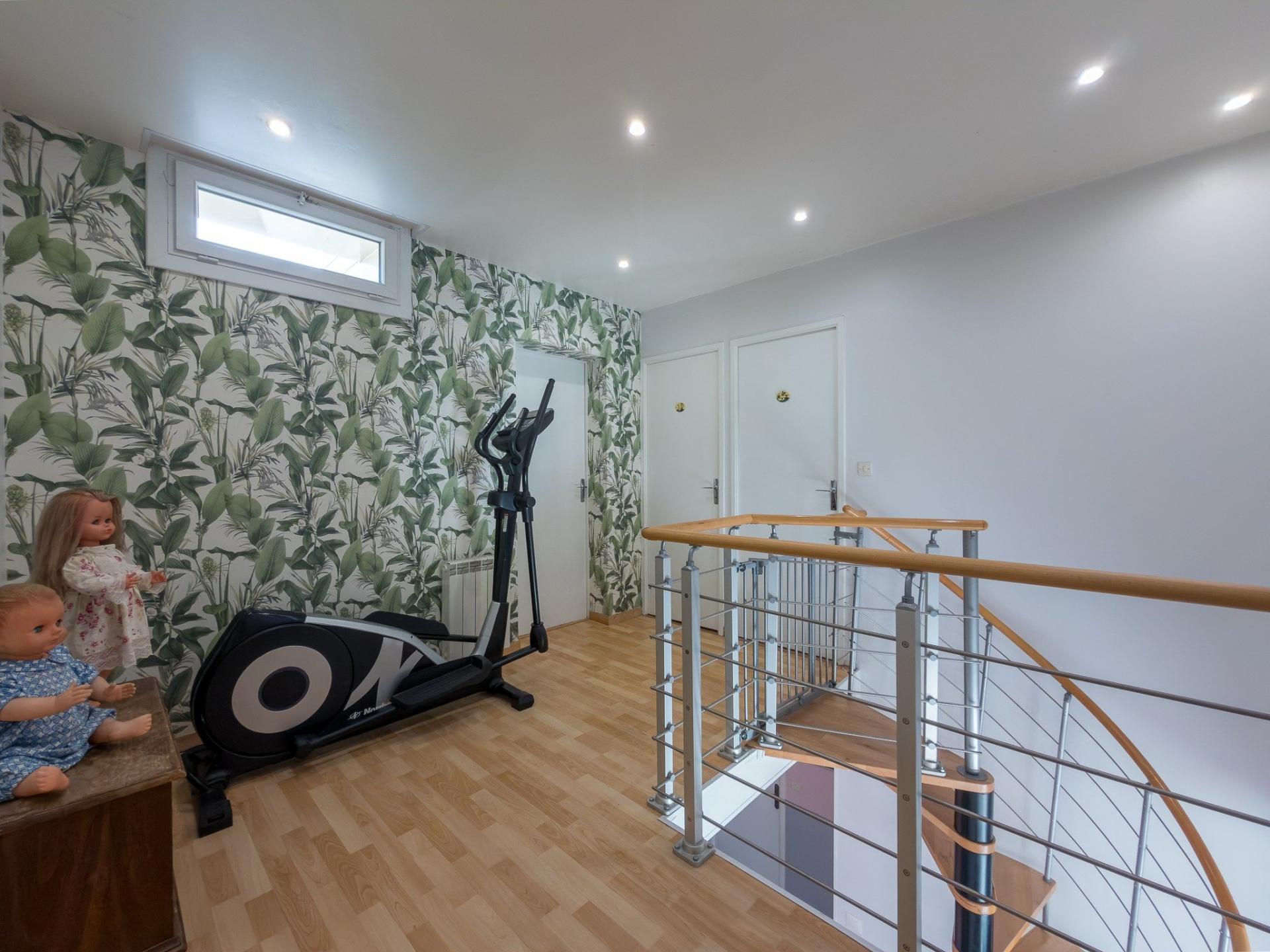 Miniature photo - 13 / 18