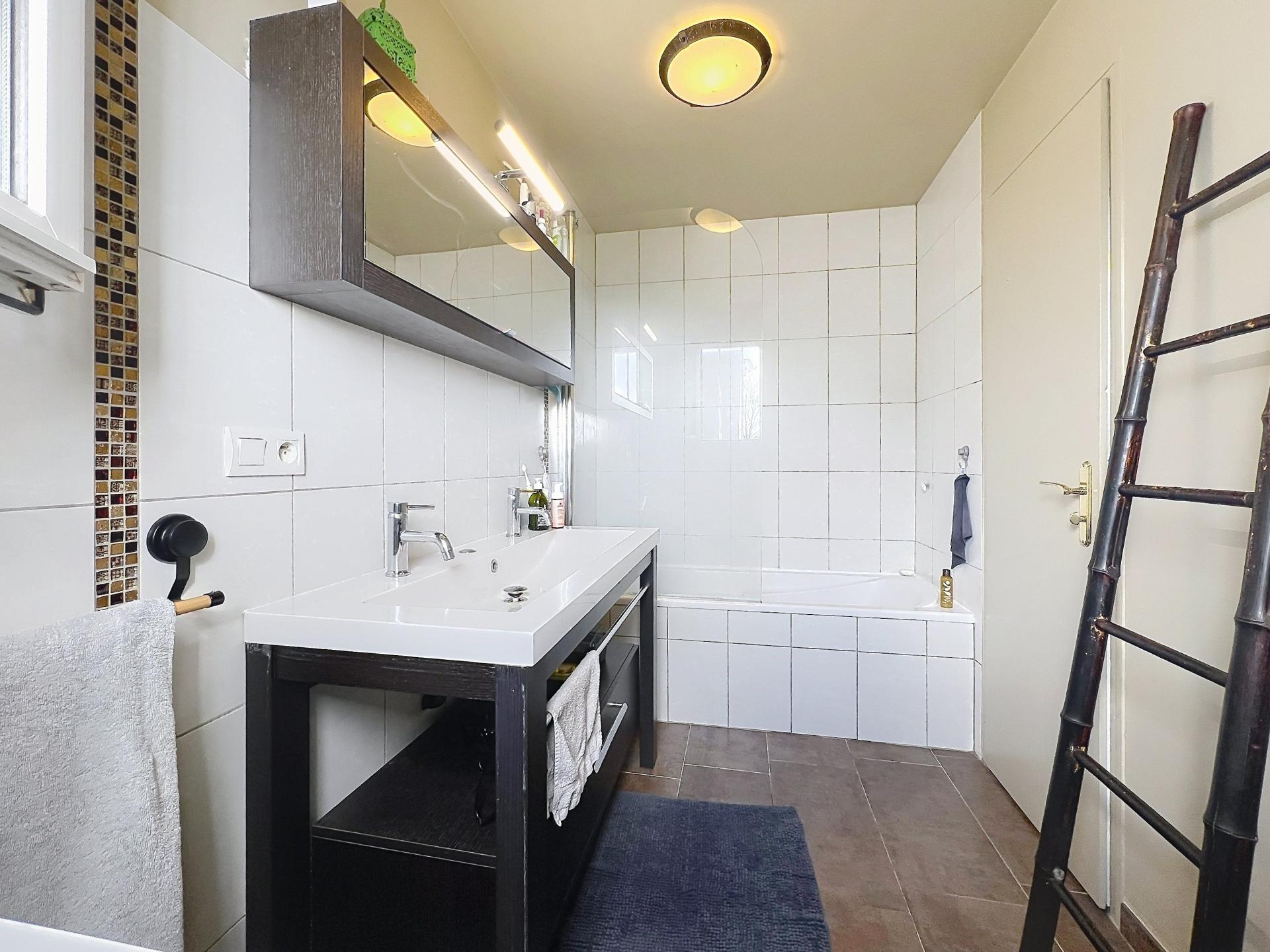 Miniature photo - 7 / 13