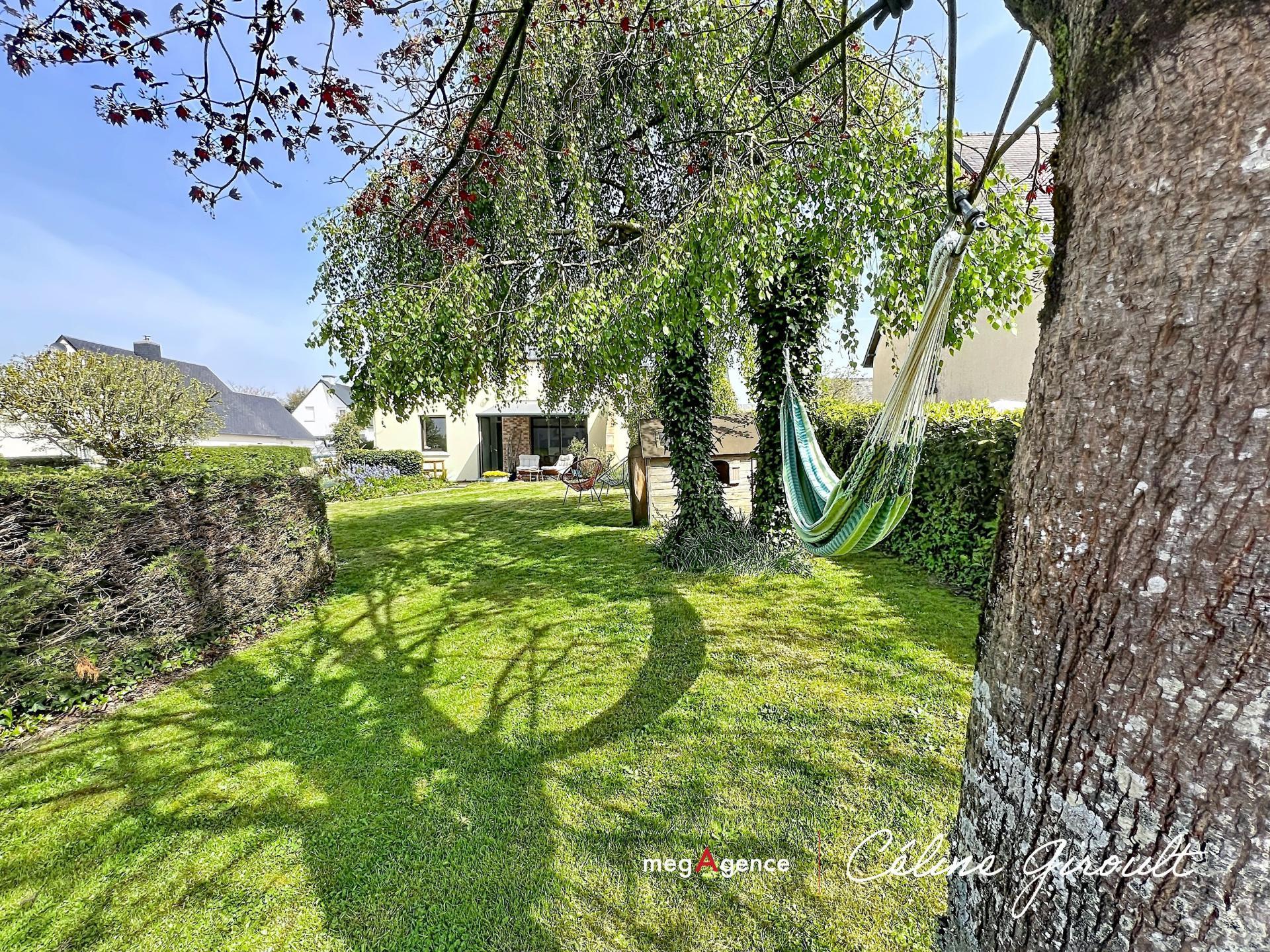 Miniature photo - 2 / 13