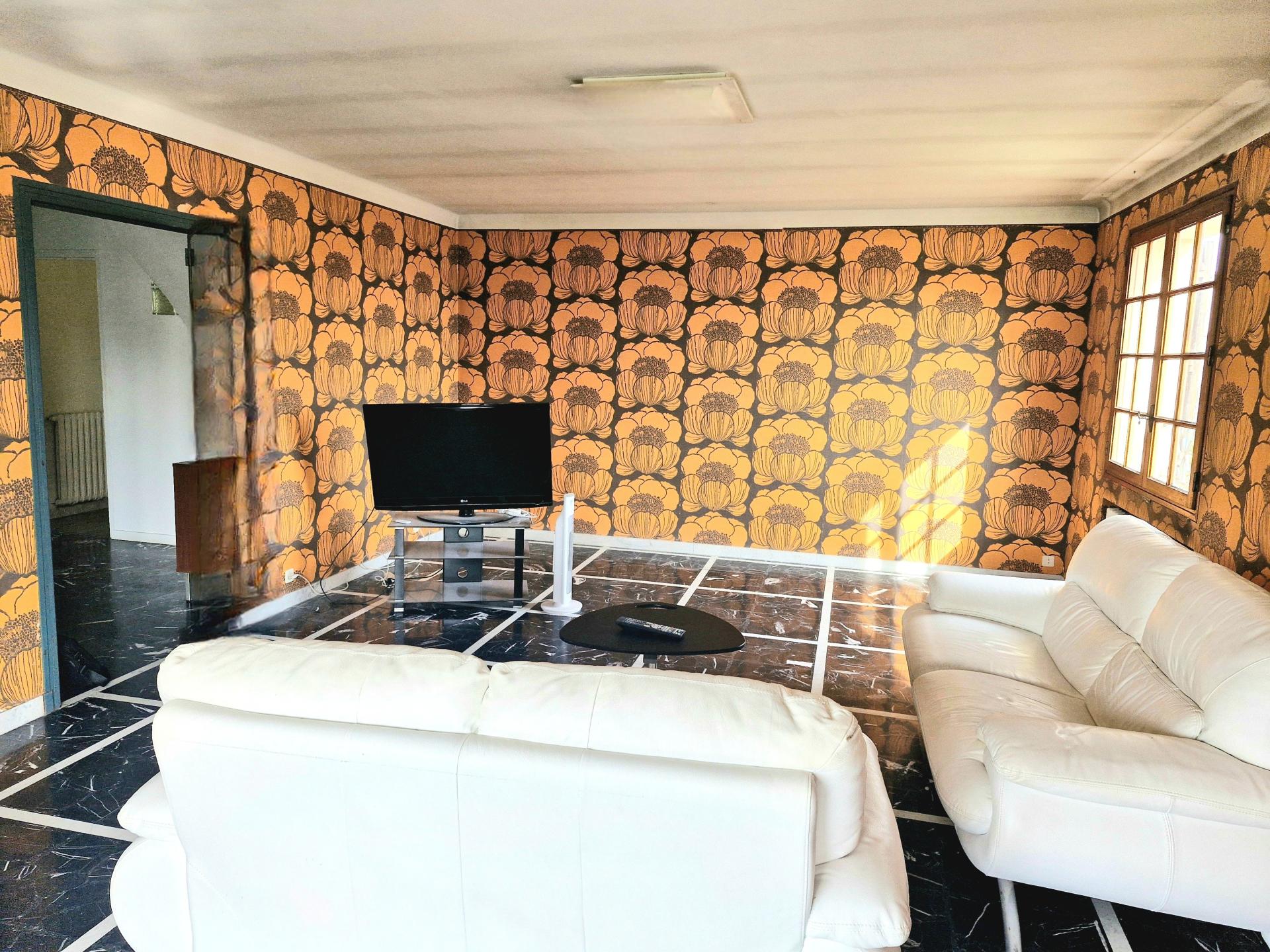 Miniature photo - 8 / 10