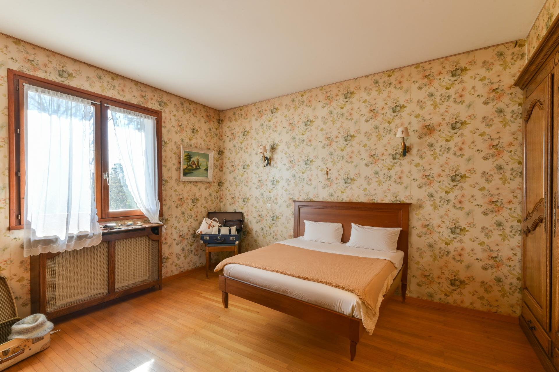 Miniature photo - 9 / 17