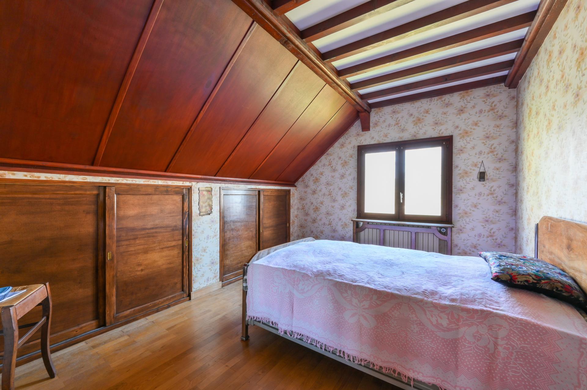 Miniature photo - 11 / 17