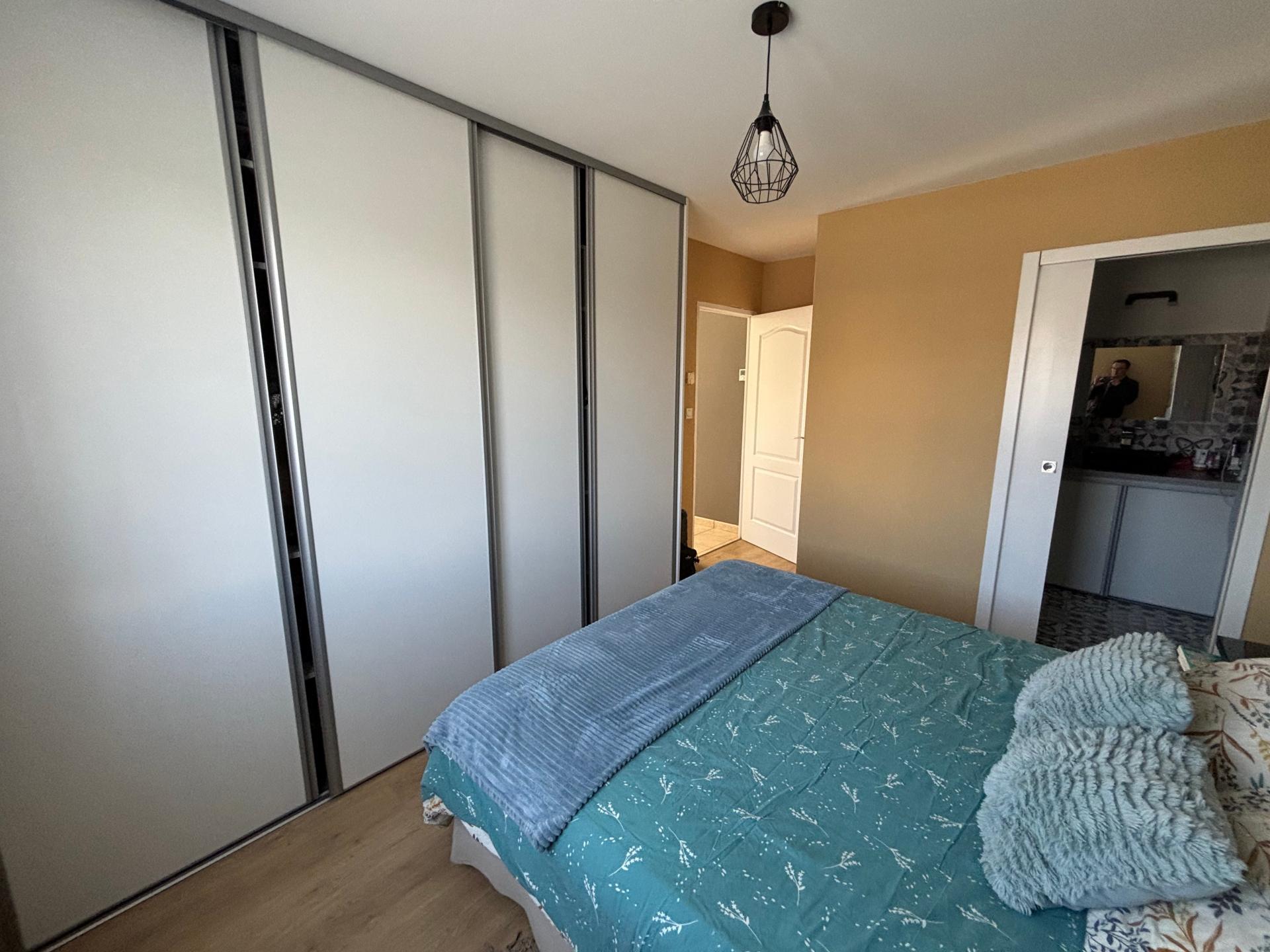 Miniature photo - 8 / 12