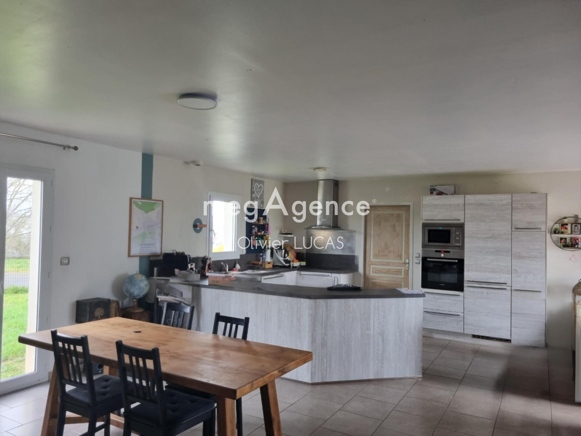 Miniature photo - 2 / 9