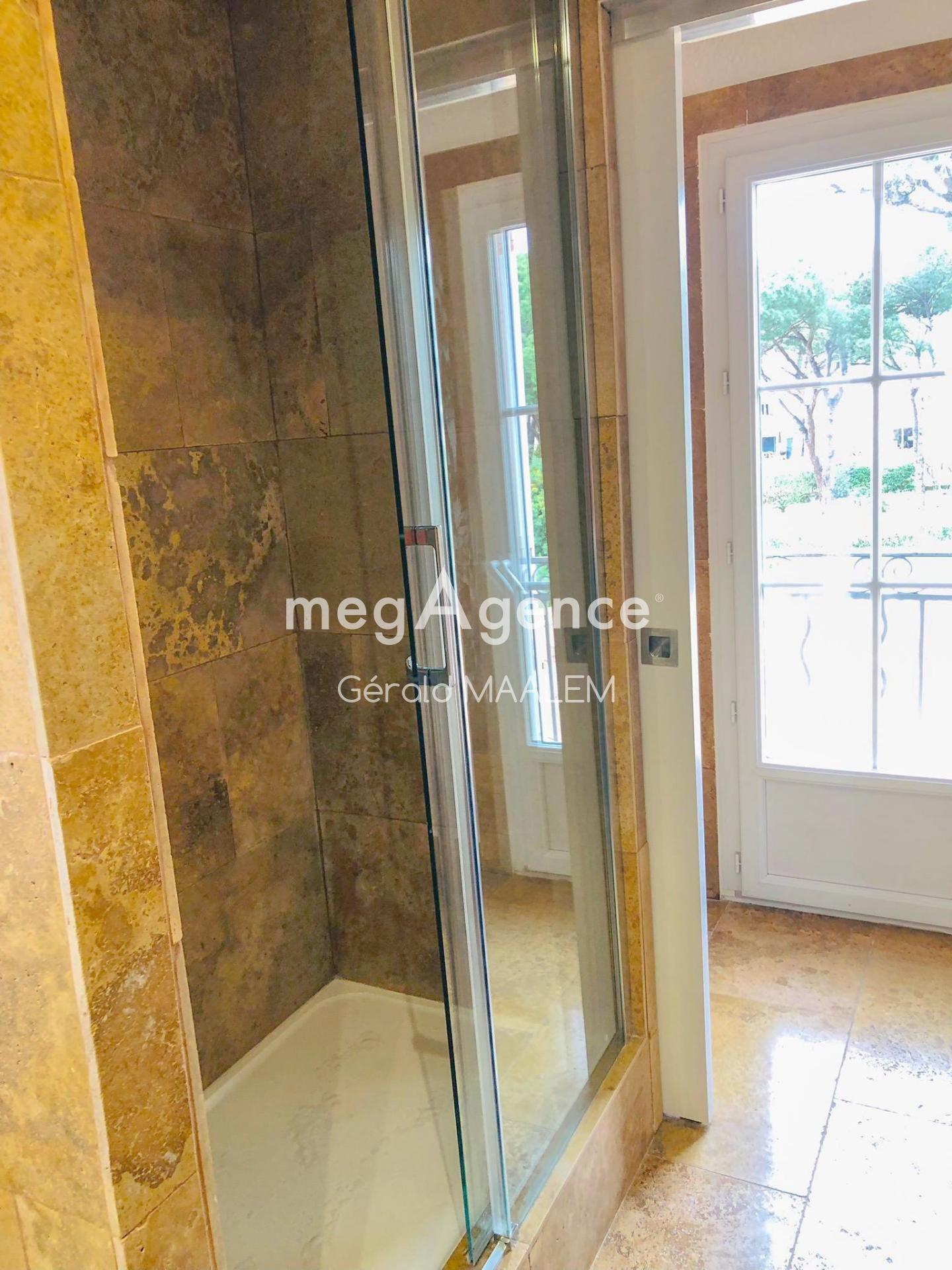 Miniature photo - 7 / 8