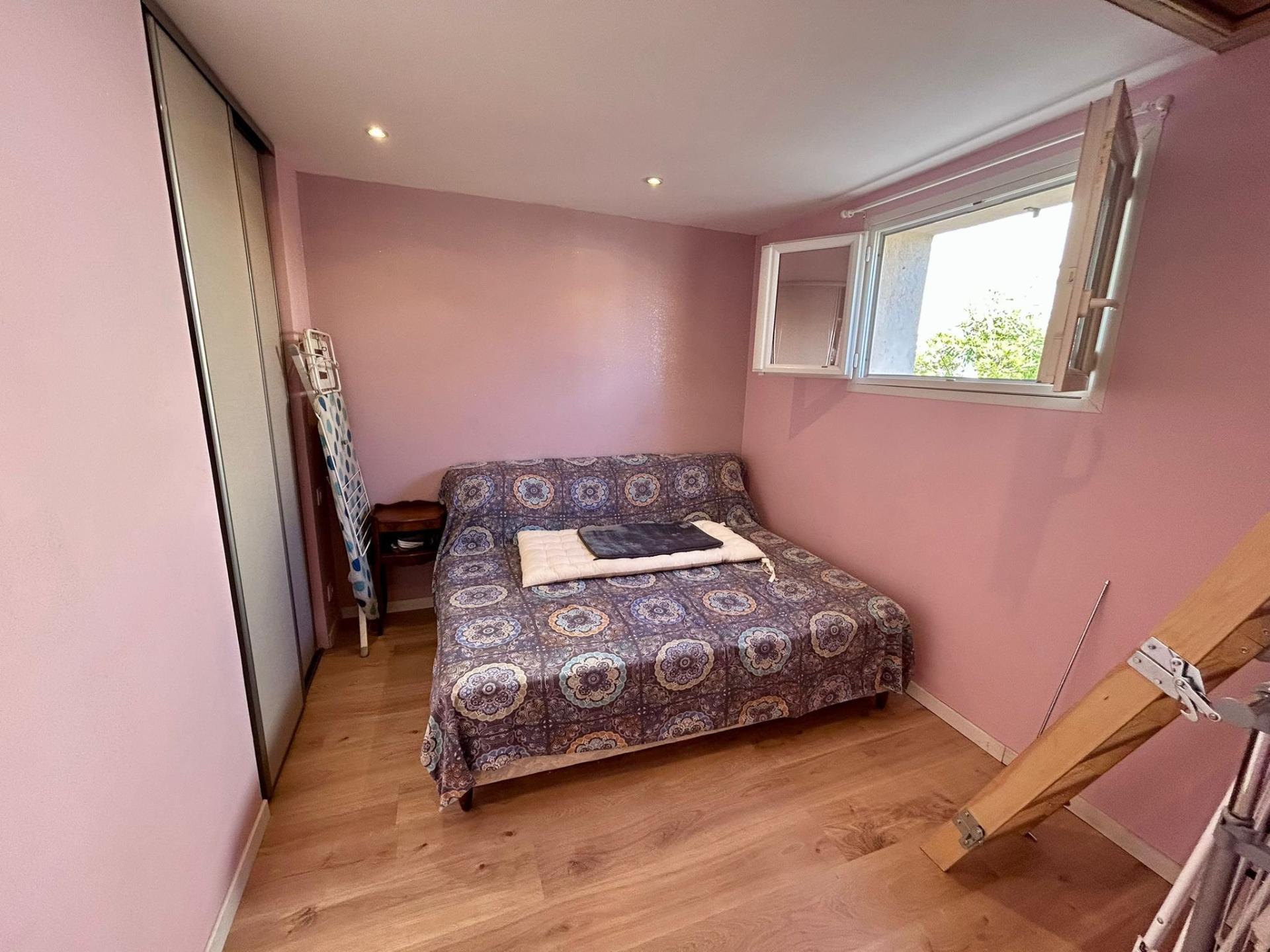 Miniature photo - 9 / 10