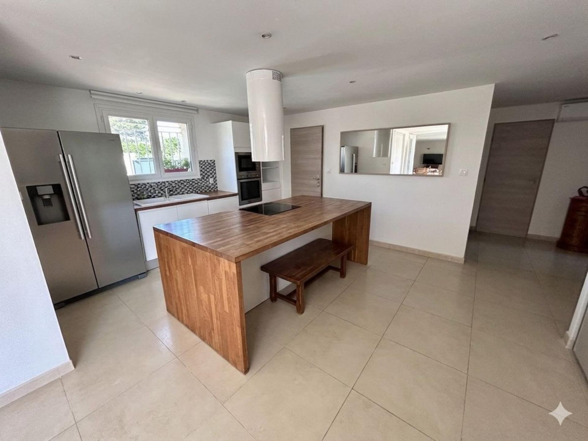 Miniature photo - 4 / 10