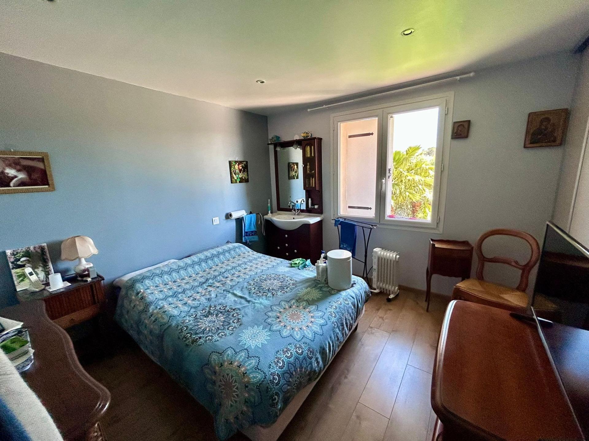 Miniature photo - 10 / 10