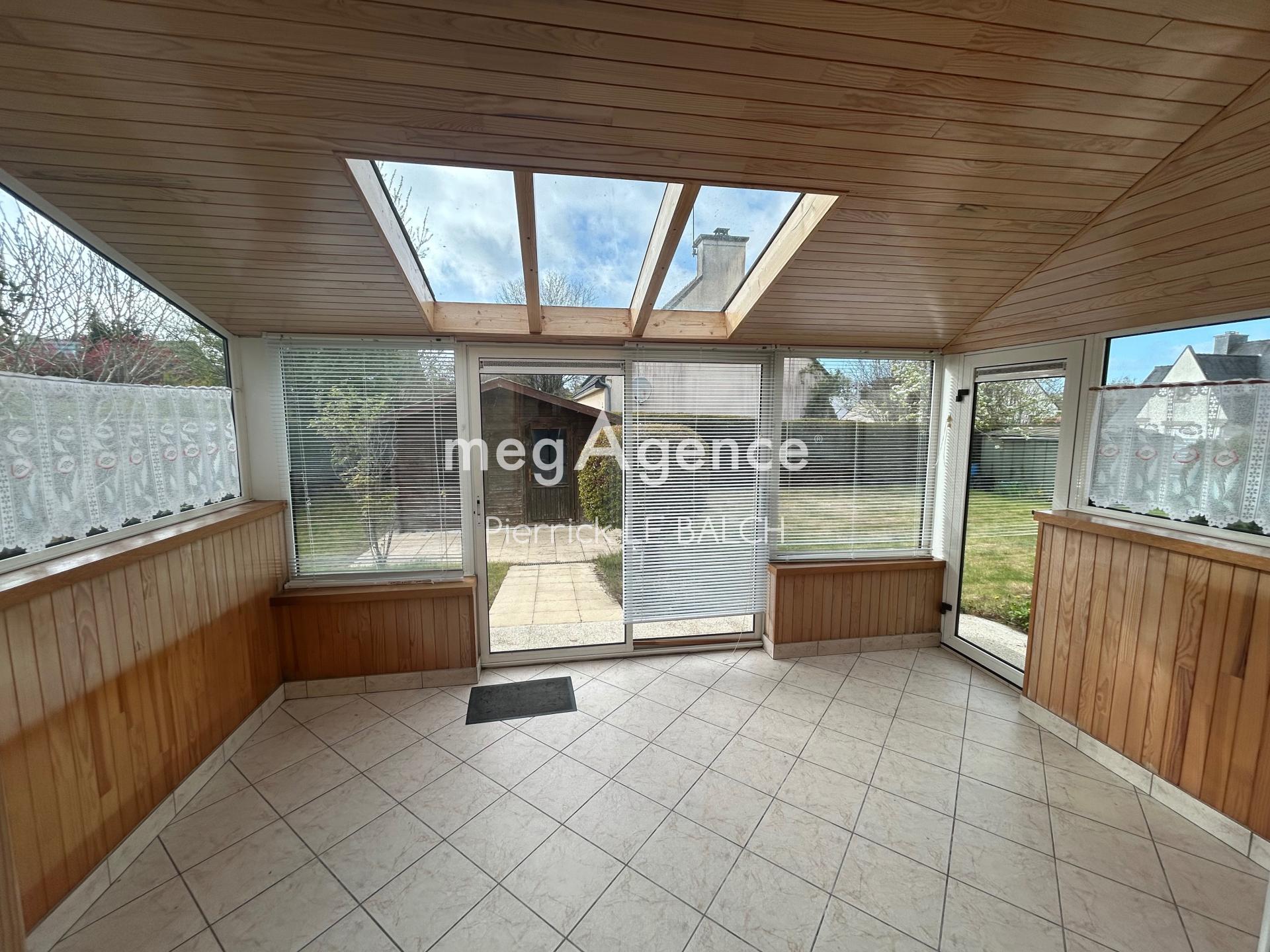 Miniature photo - 8 / 16