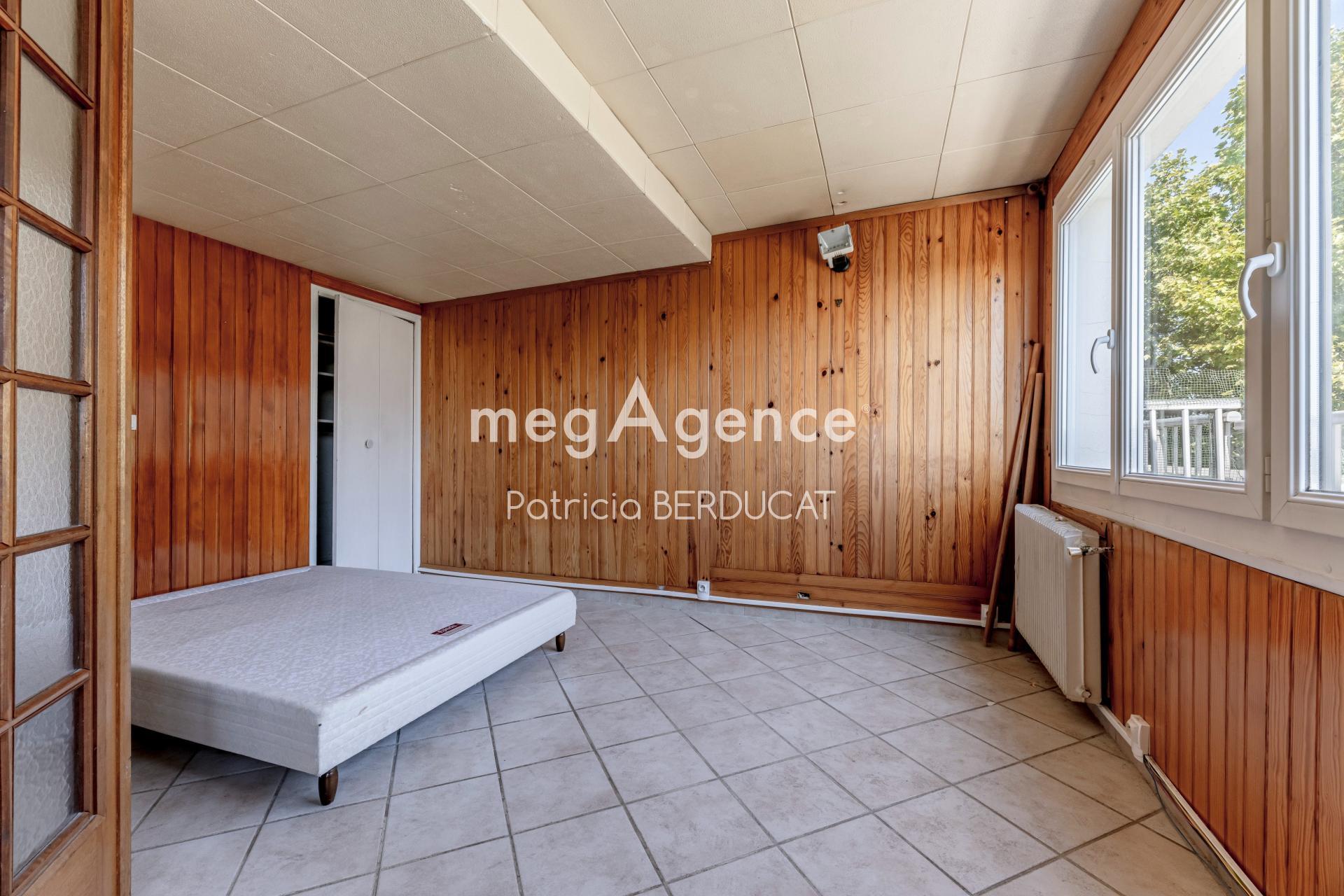 Miniature photo - 8 / 11