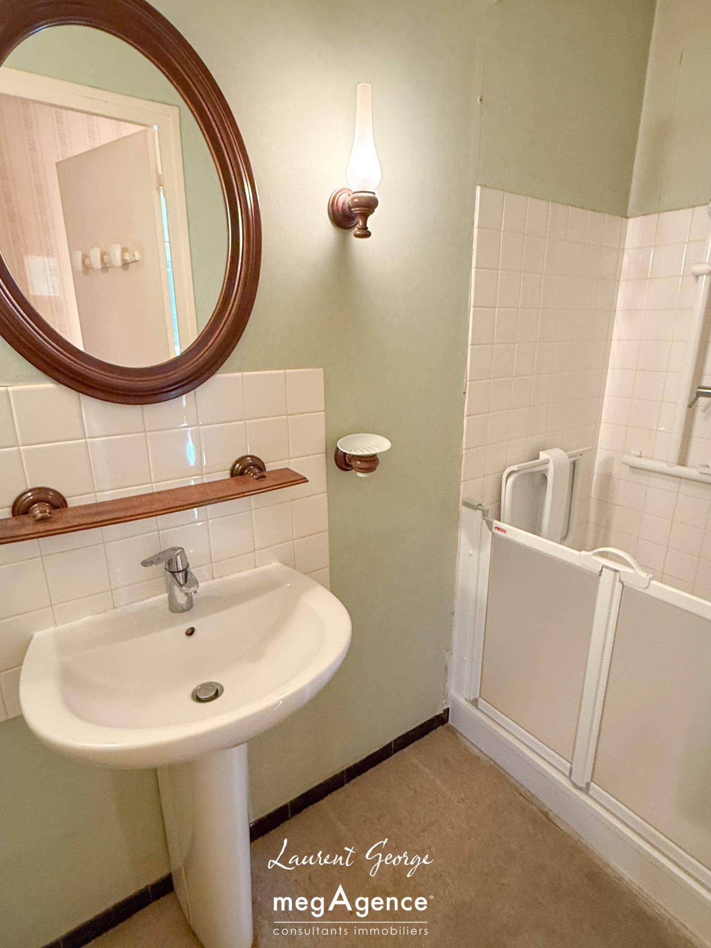 Miniature photo - 15 / 20