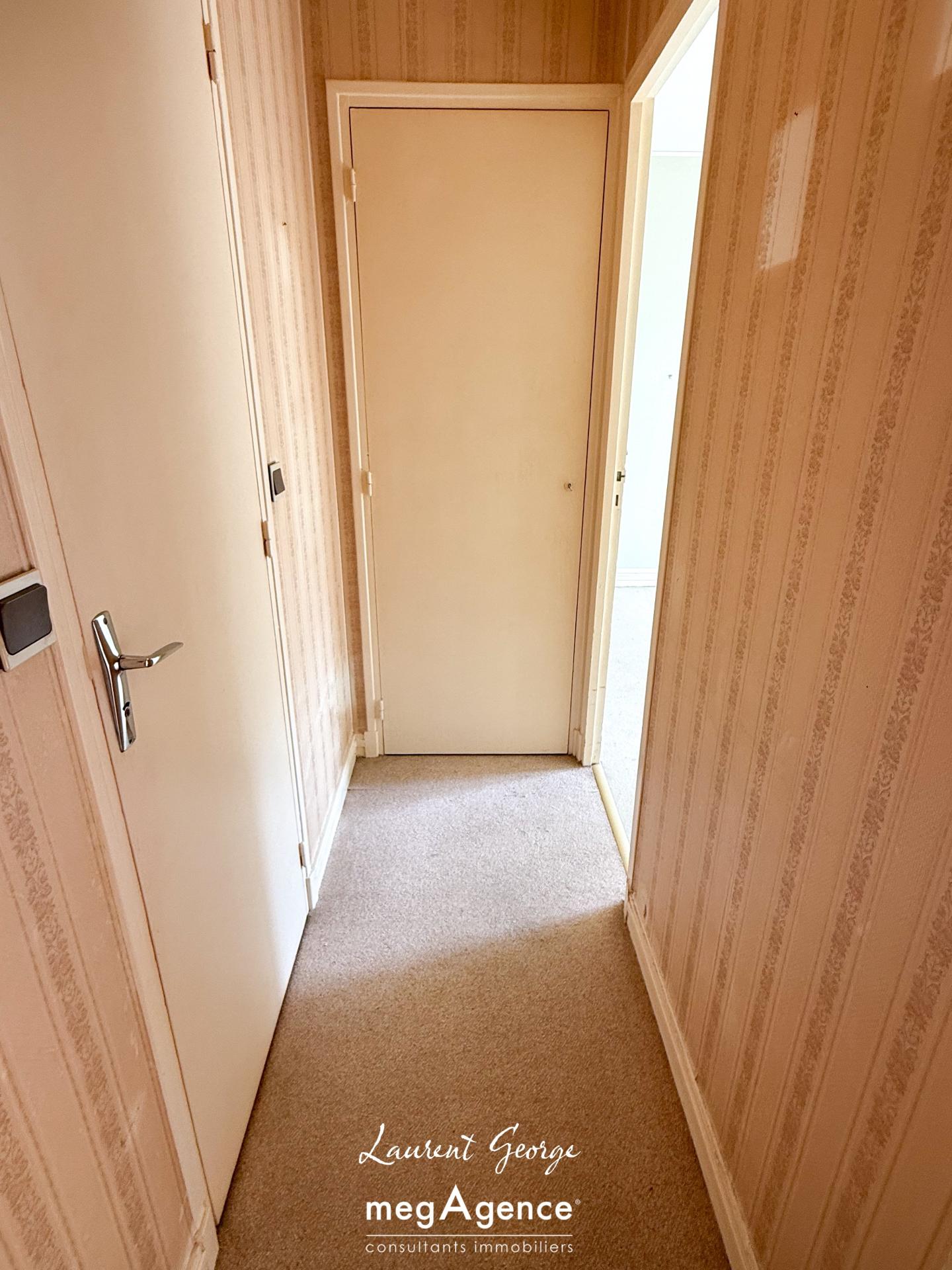 Miniature photo - 16 / 20