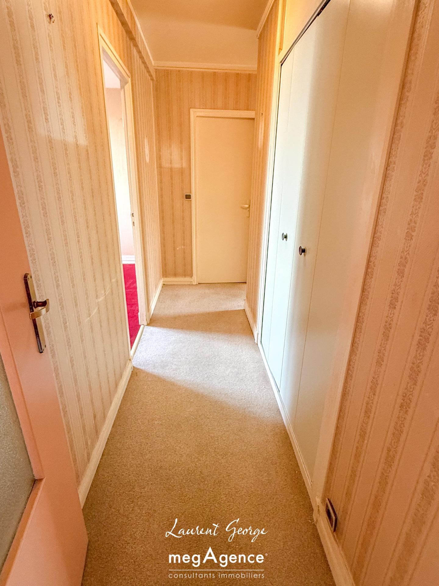 Miniature photo - 9 / 20