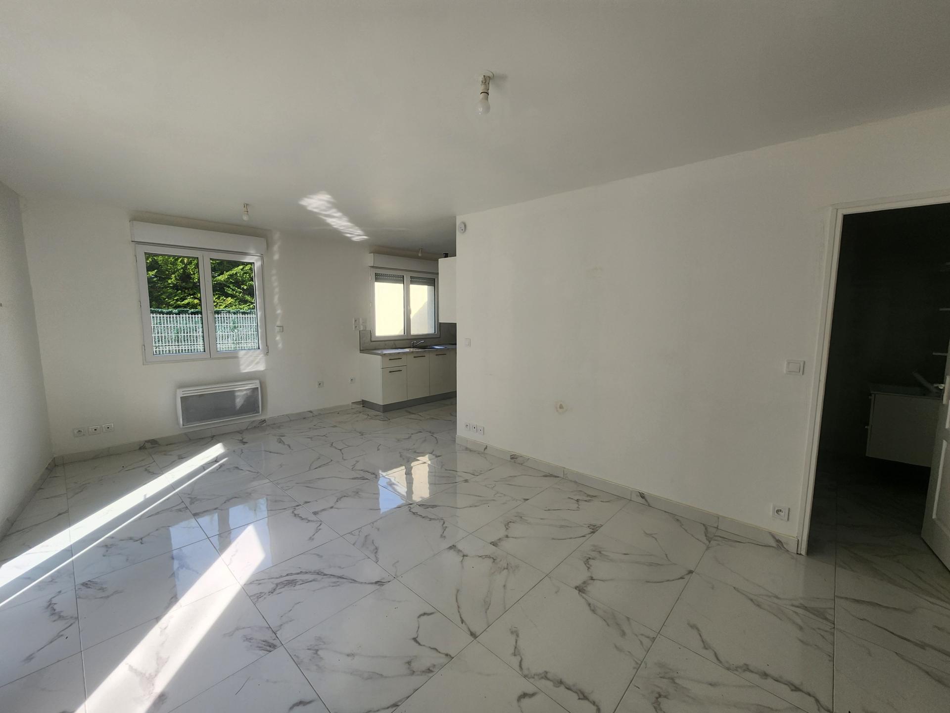 Miniature photo - 3 / 8