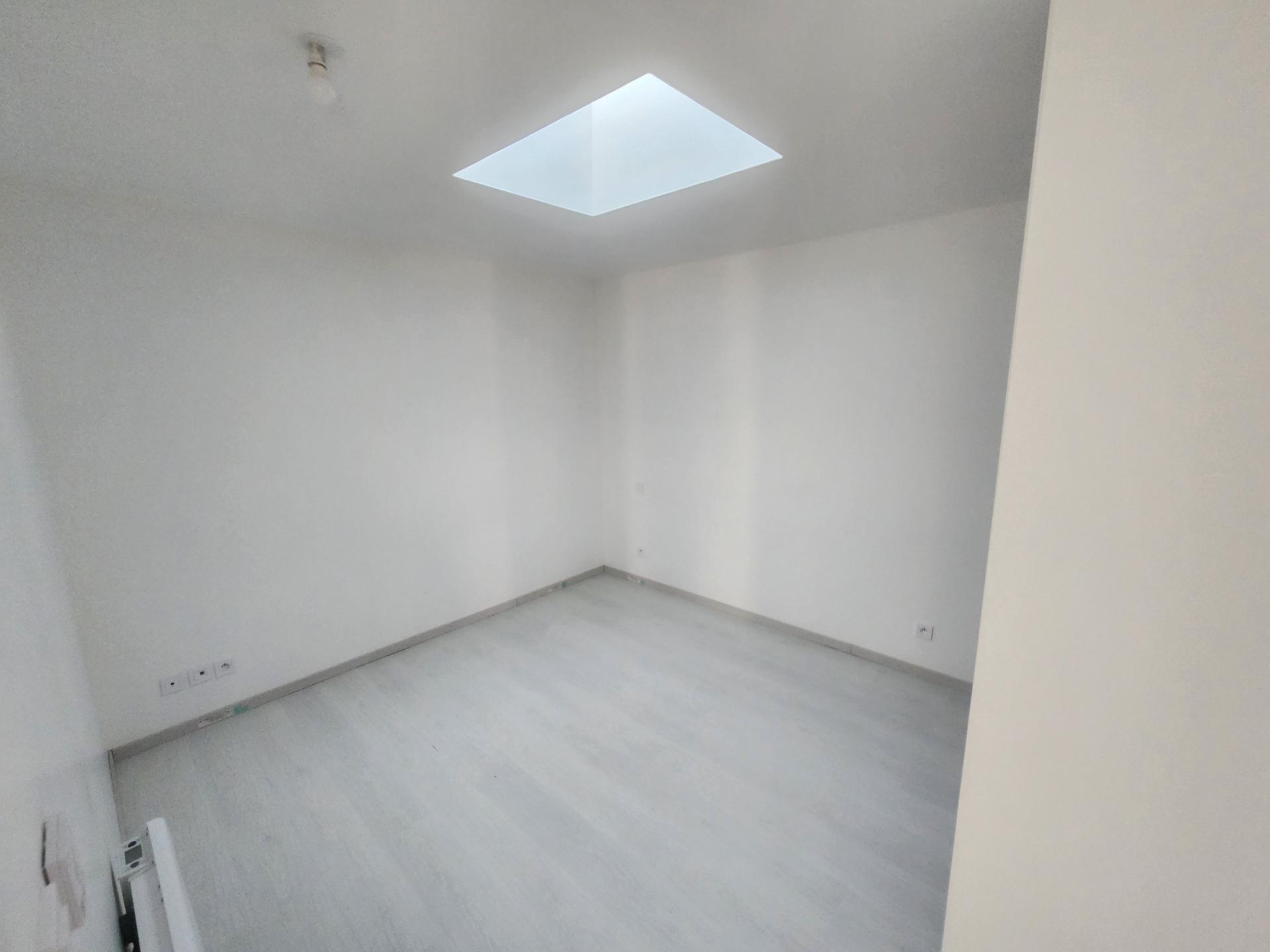 Miniature photo - 5 / 8