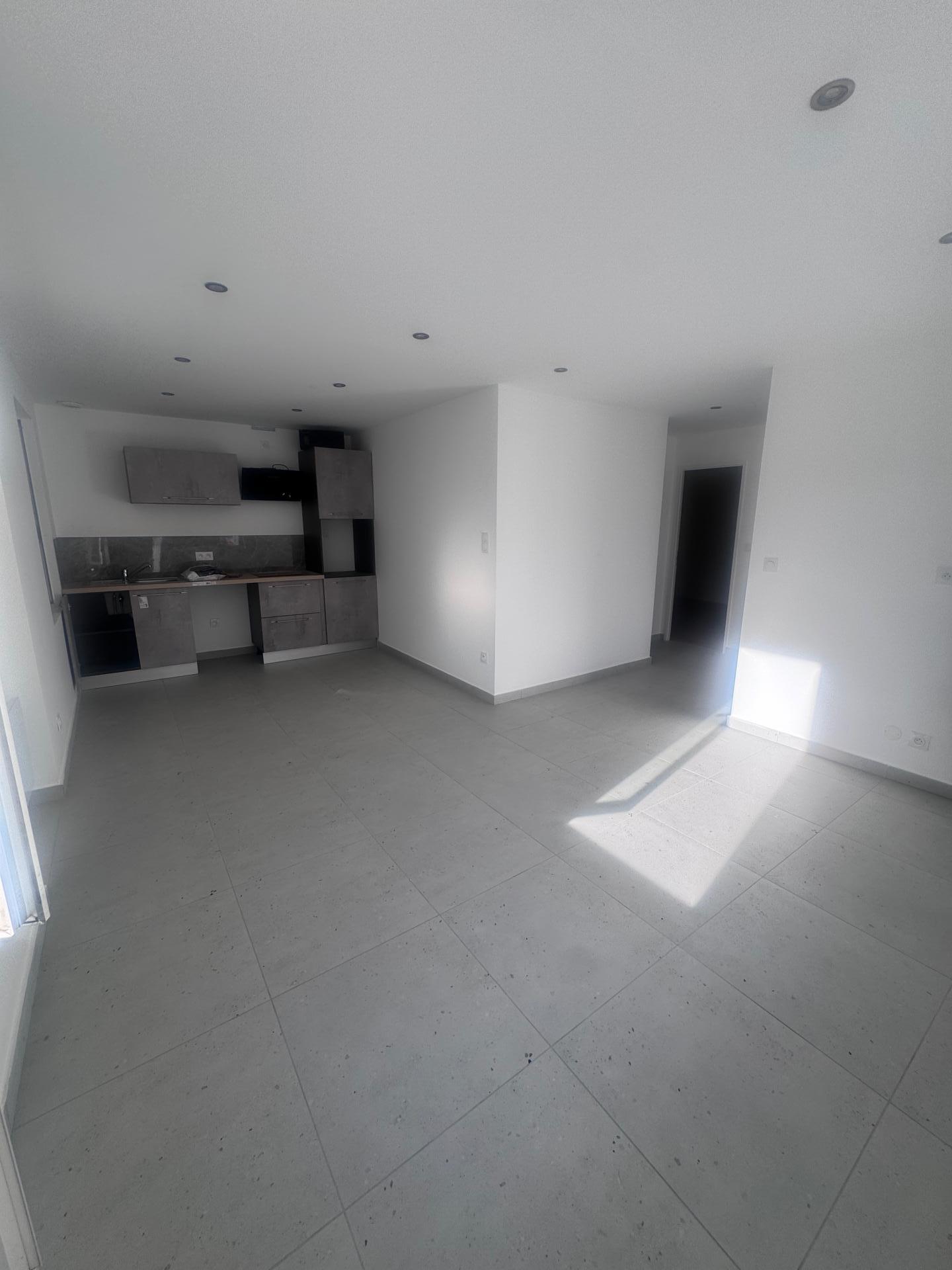 Miniature photo - 2 / 7