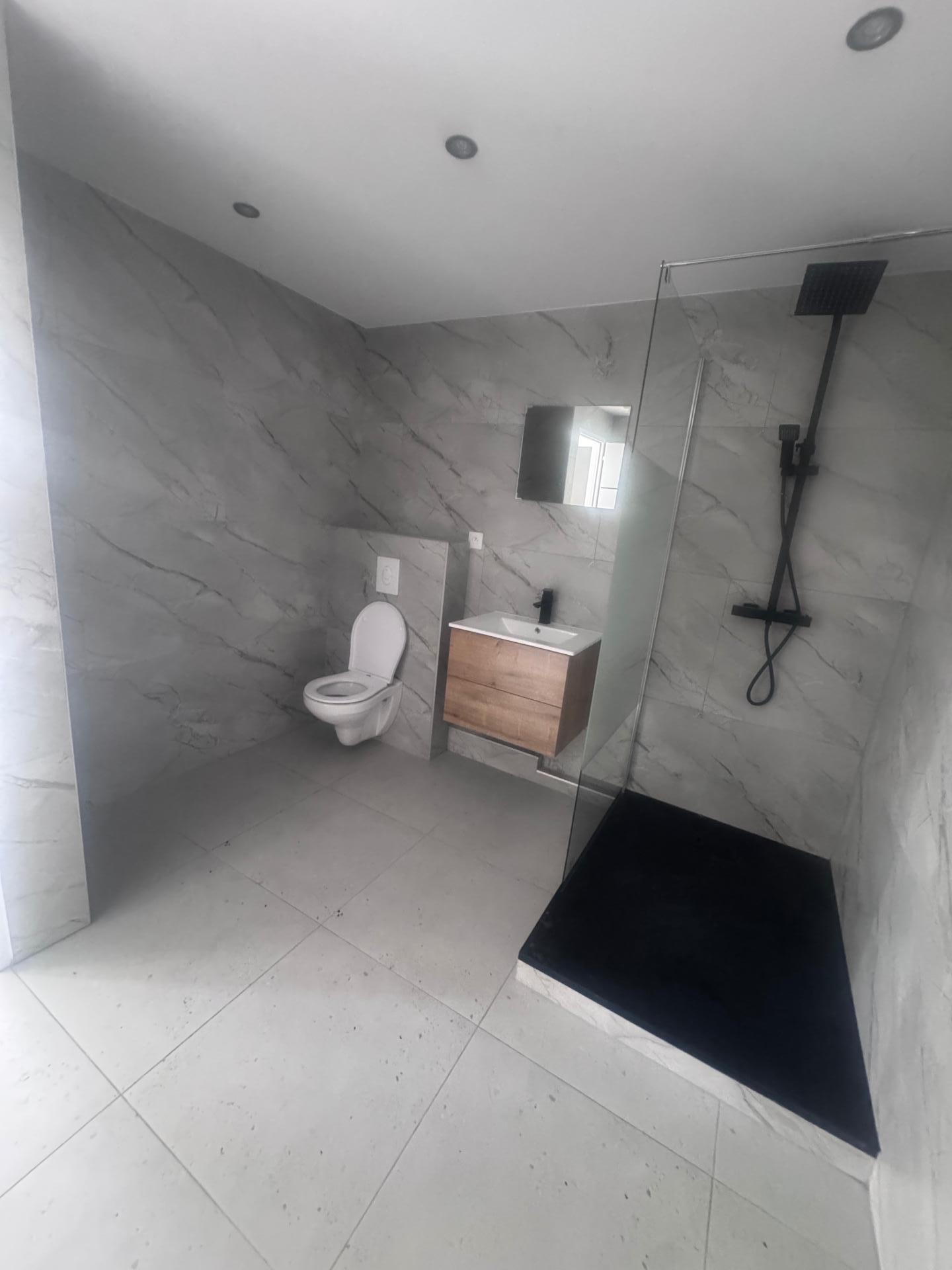 Miniature photo - 3 / 7