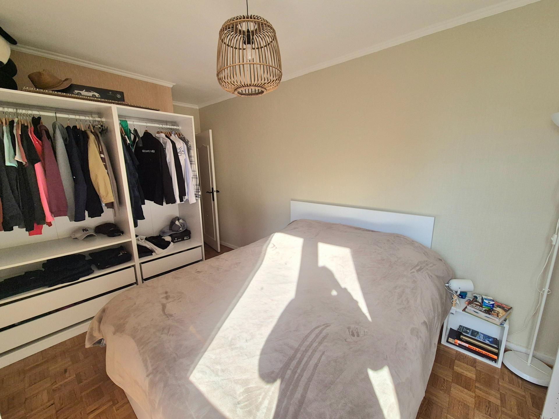 Miniature photo - 8 / 17