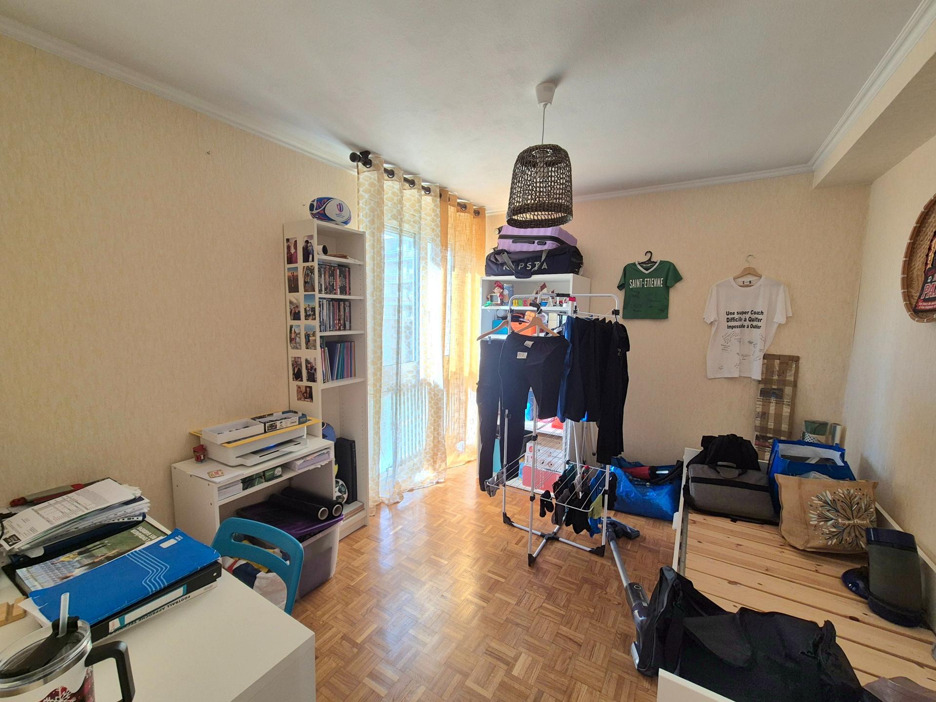 Miniature photo - 9 / 17