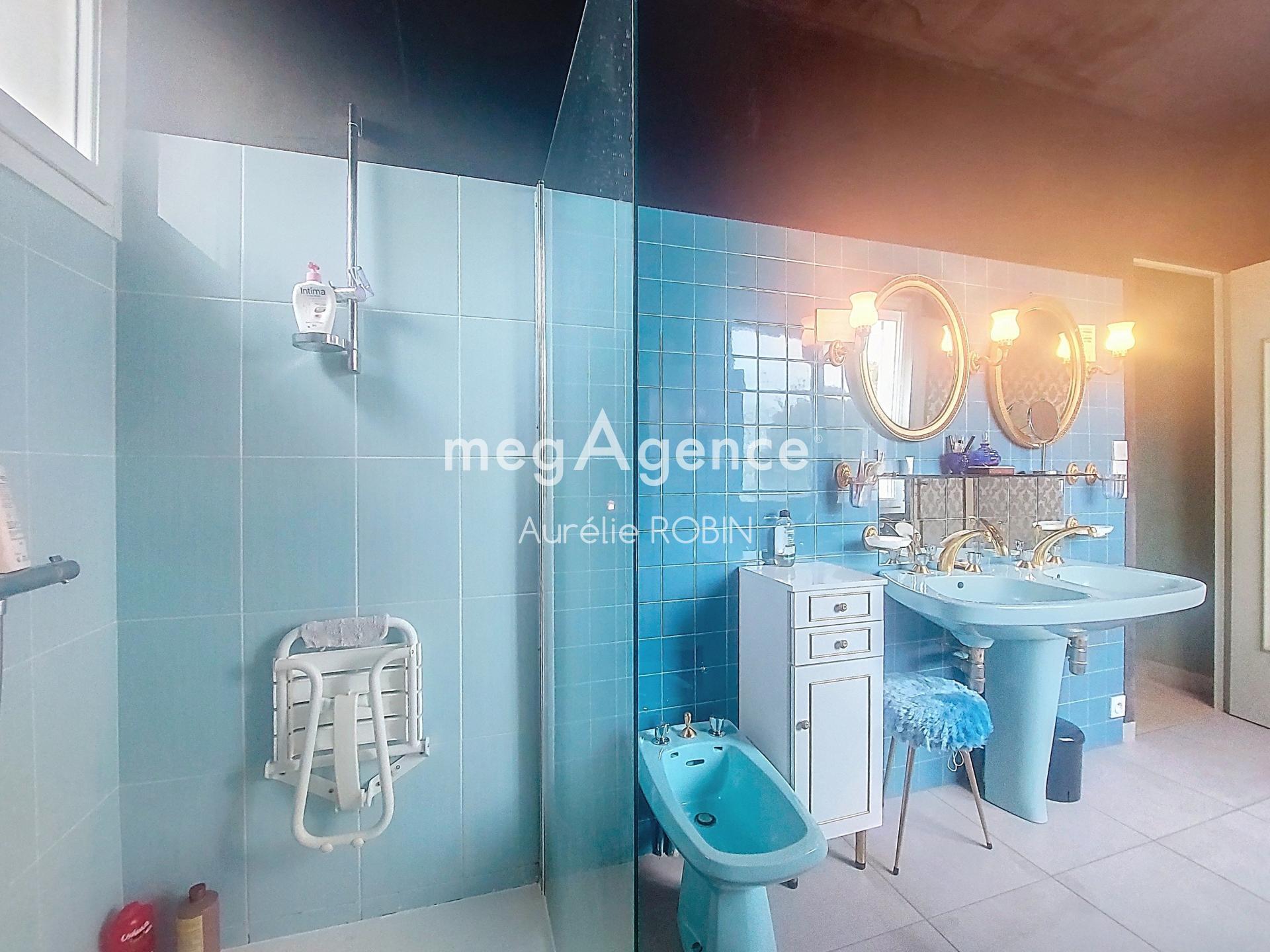 Miniature photo - 12 / 15