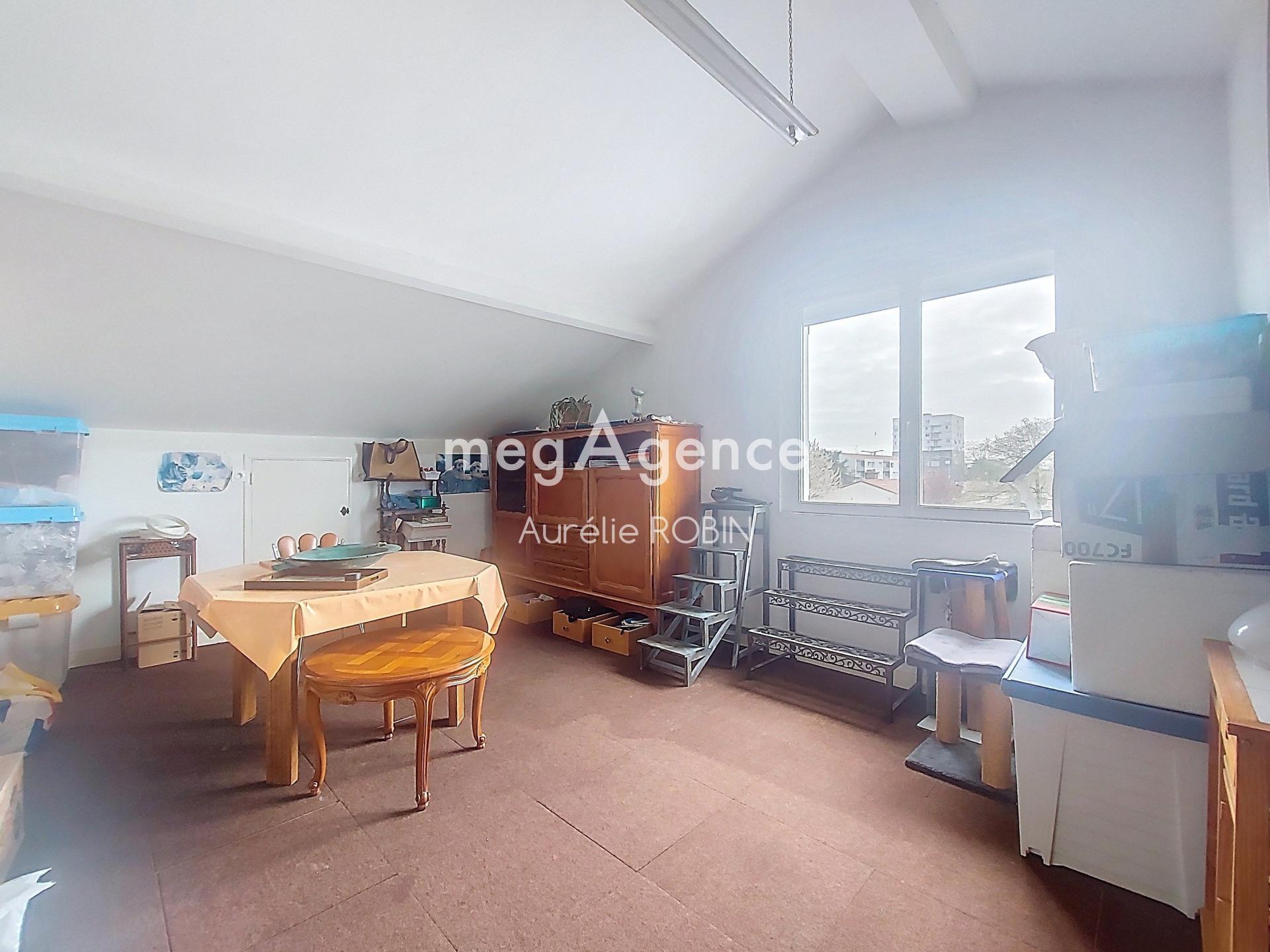 Miniature photo - 10 / 15