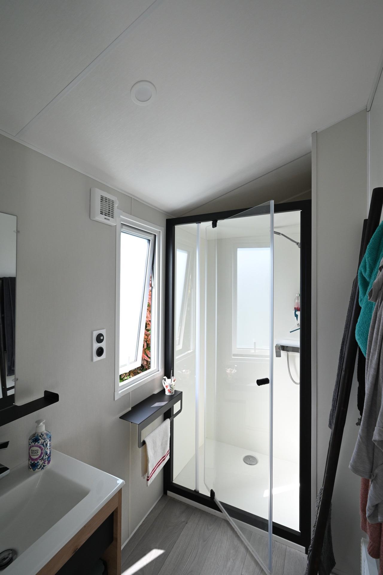 Miniature photo - 10 / 12