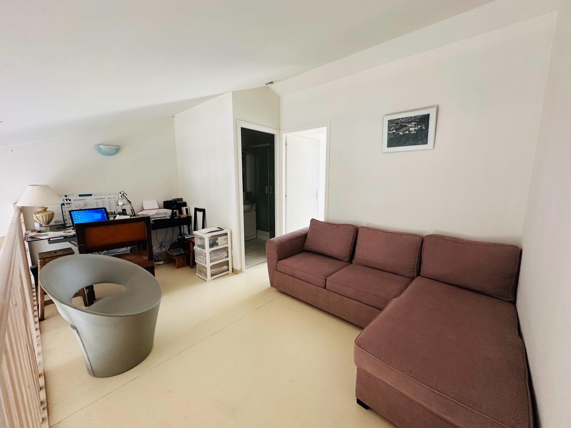 Miniature photo - 6 / 8