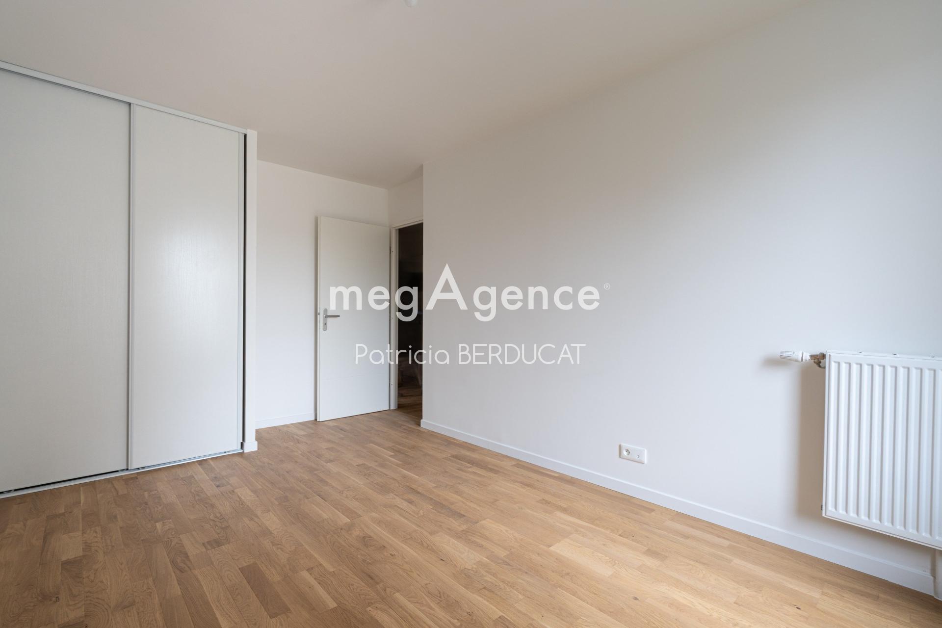 Miniature photo - 6 / 10