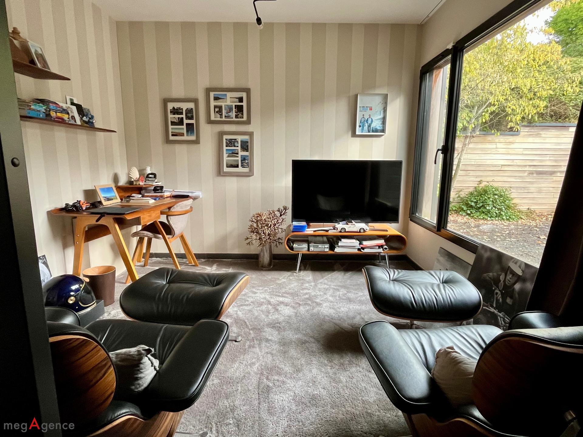 Miniature photo - 11 / 17