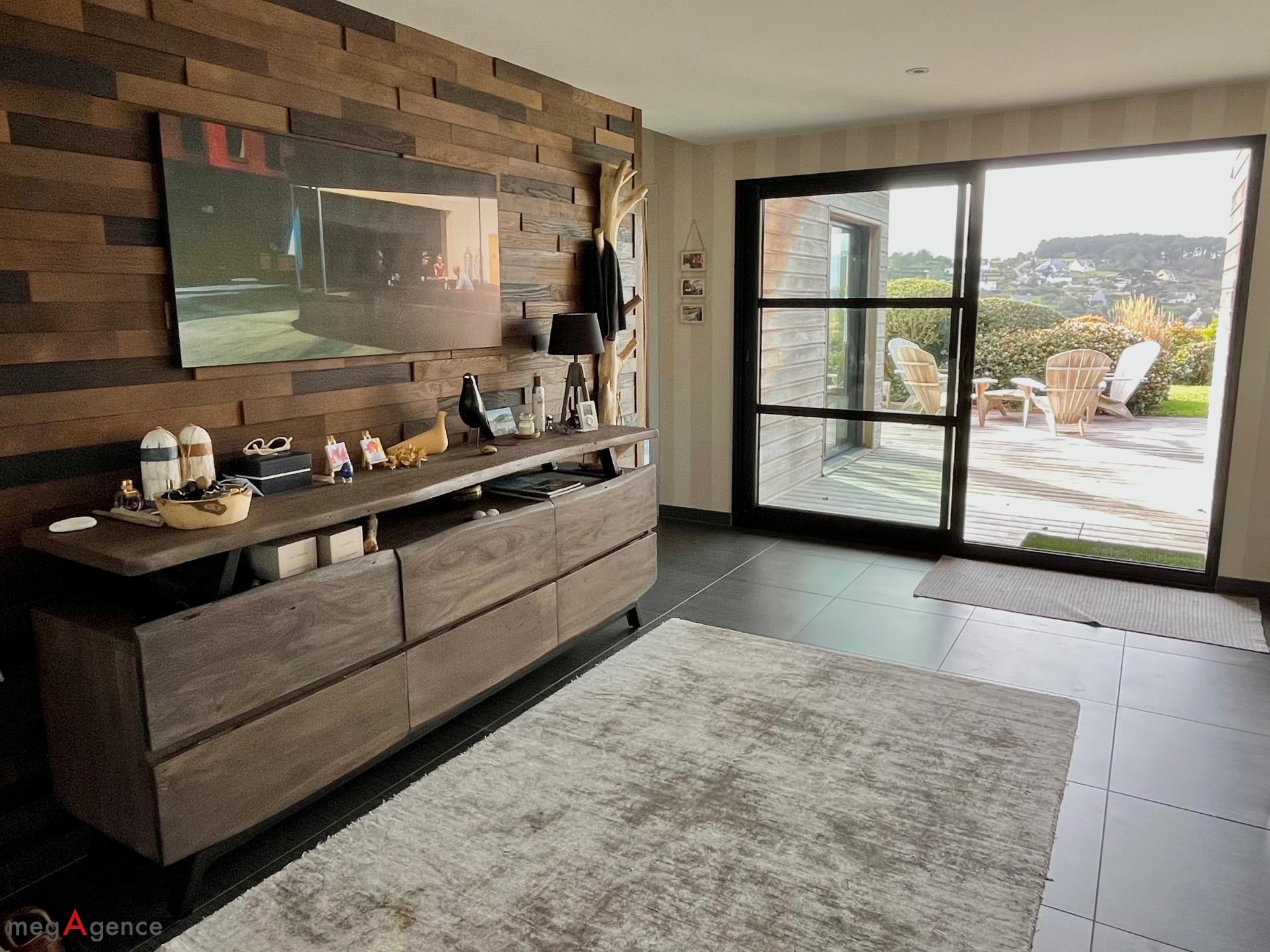 Miniature photo - 10 / 17