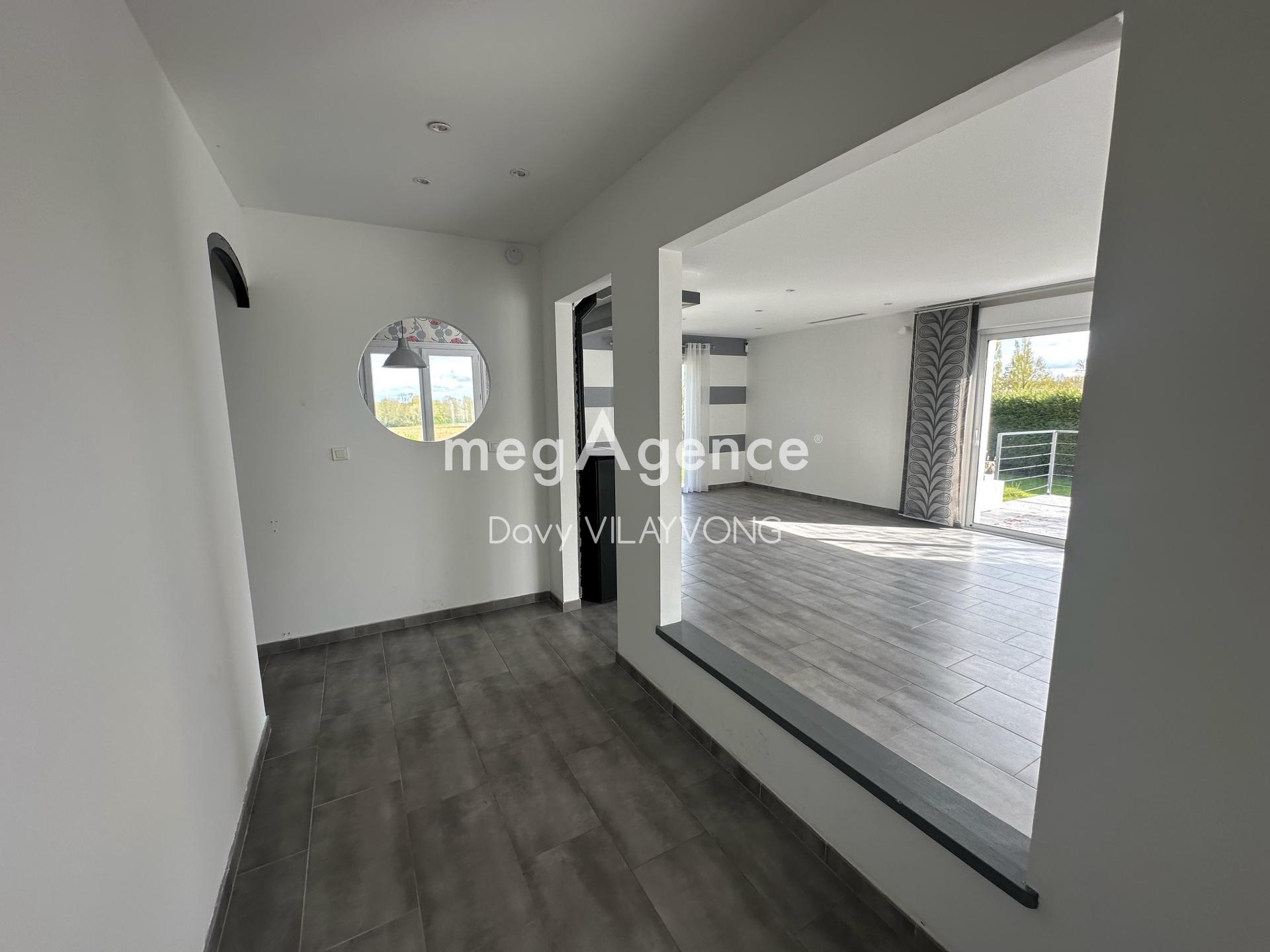 Miniature photo - 2 / 15