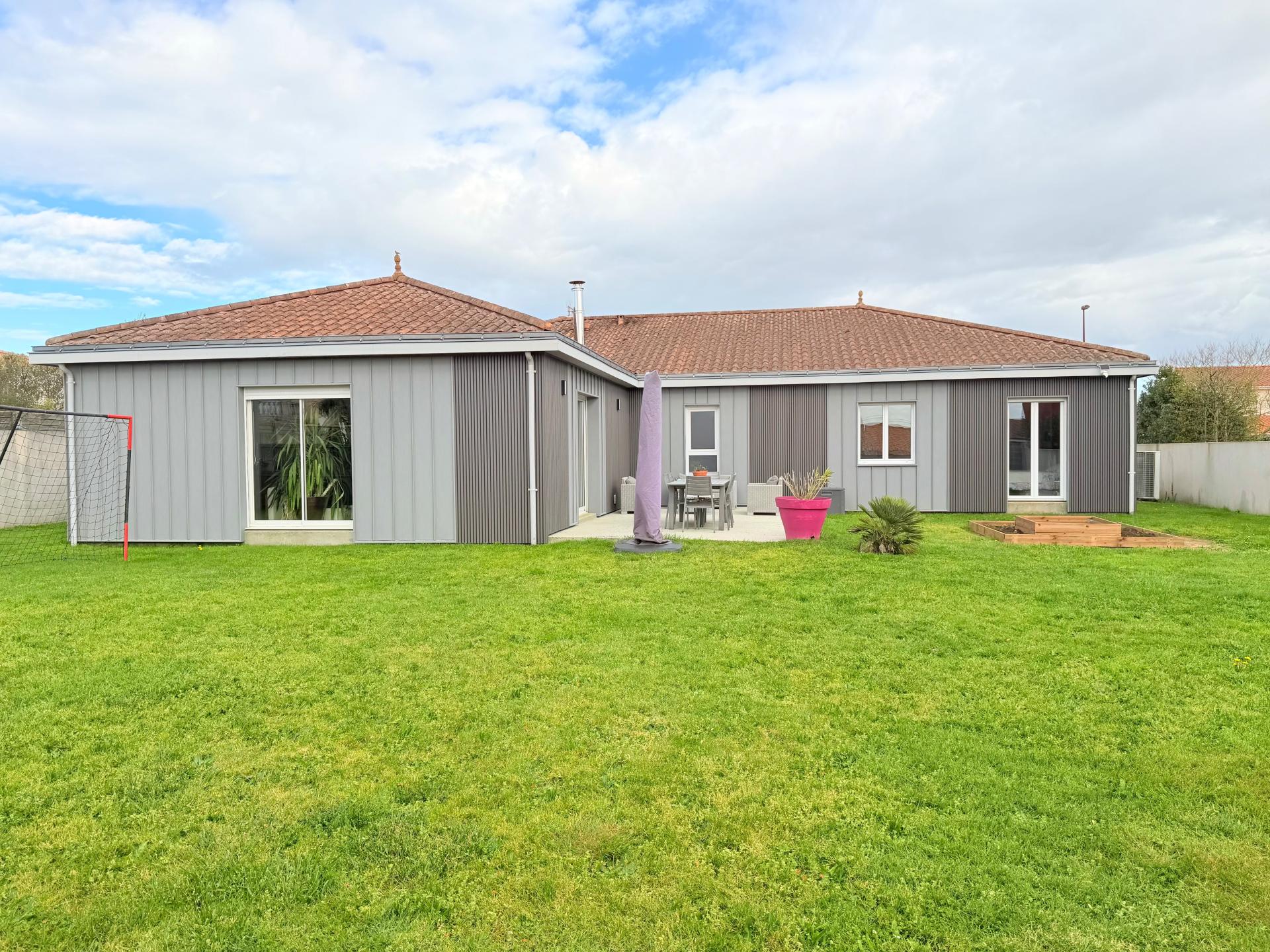 Miniature photo - 2 / 11