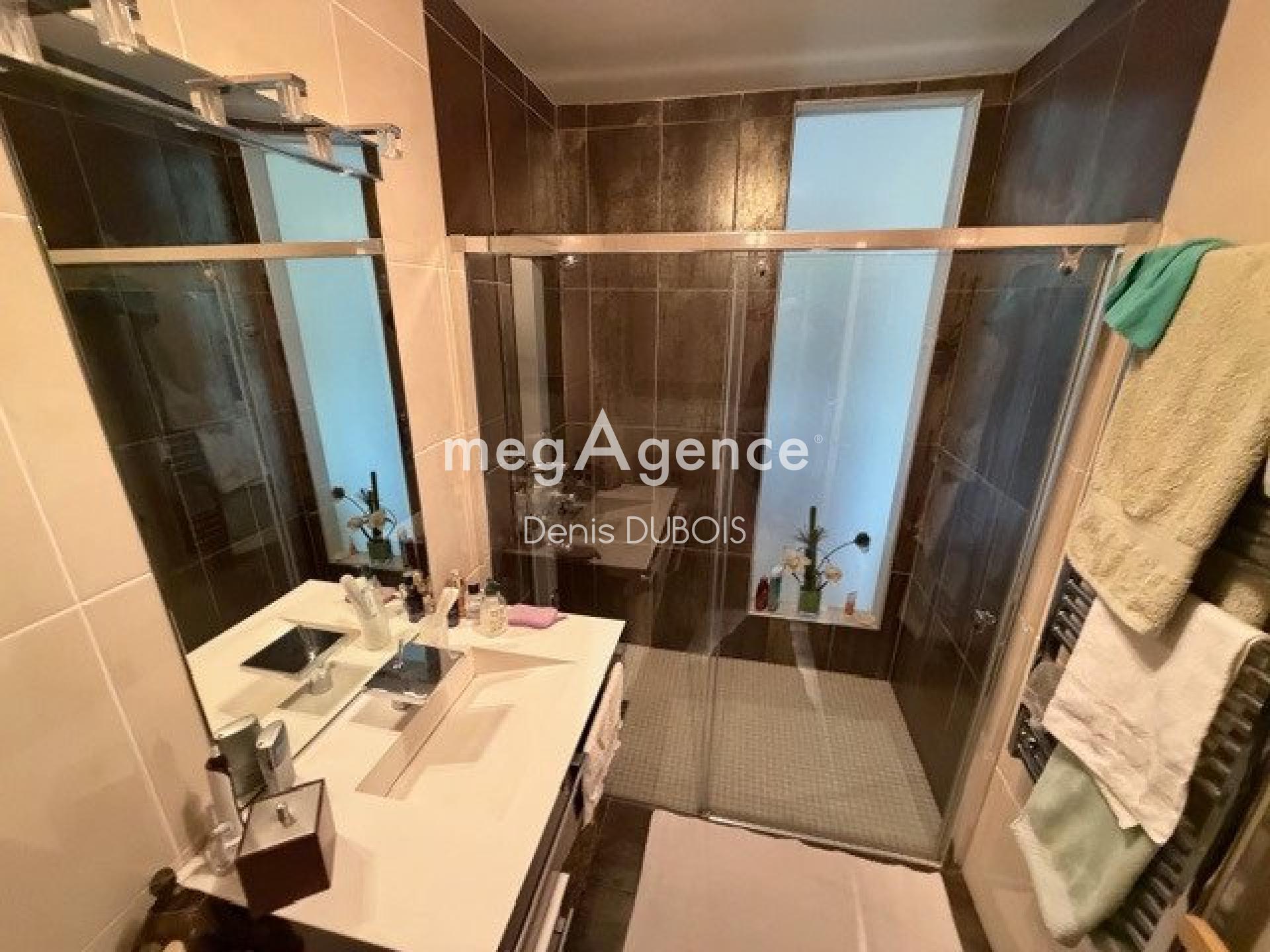 Miniature photo - 7 / 10