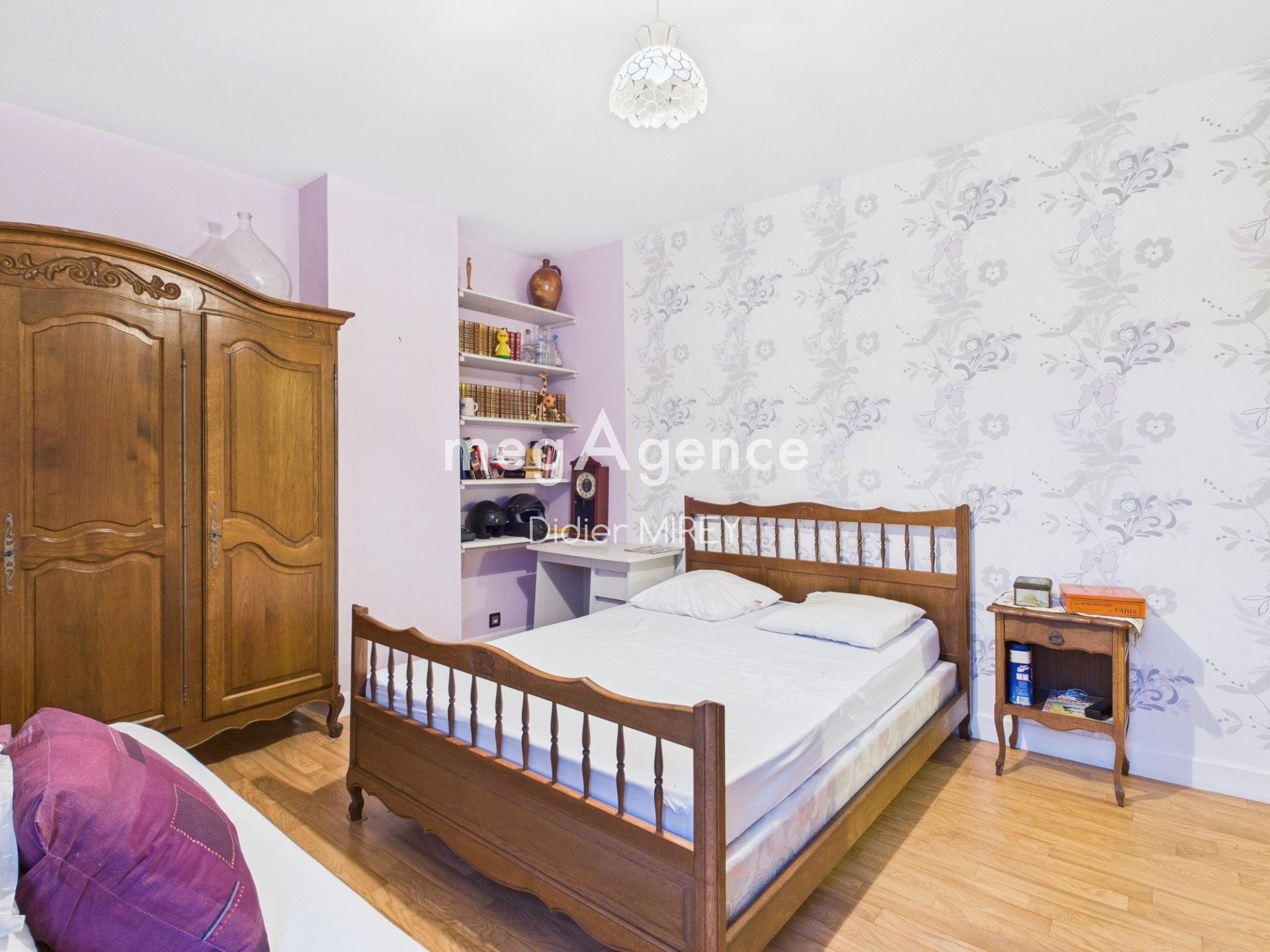 Miniature photo - 8 / 15