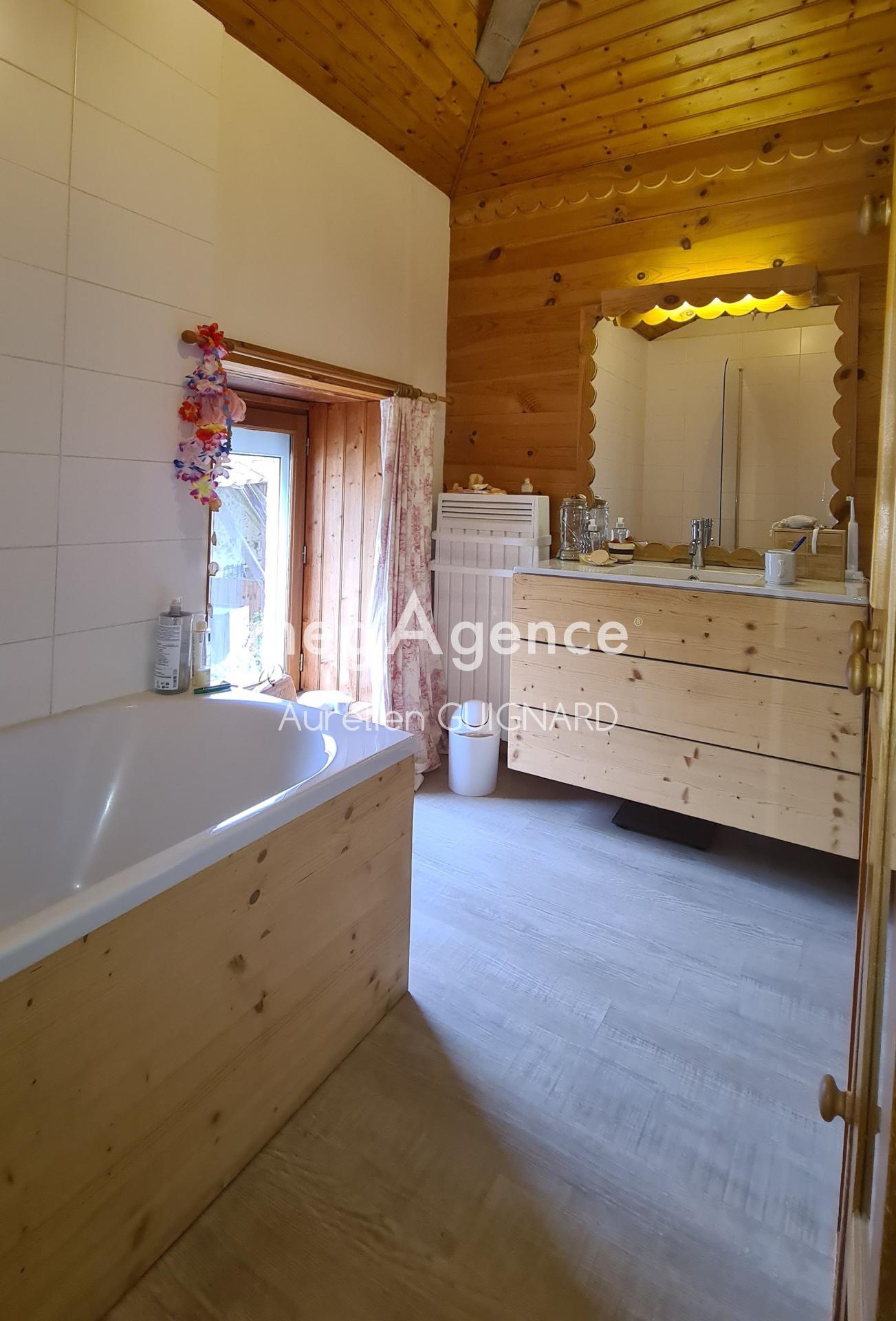 Miniature photo - 11 / 16