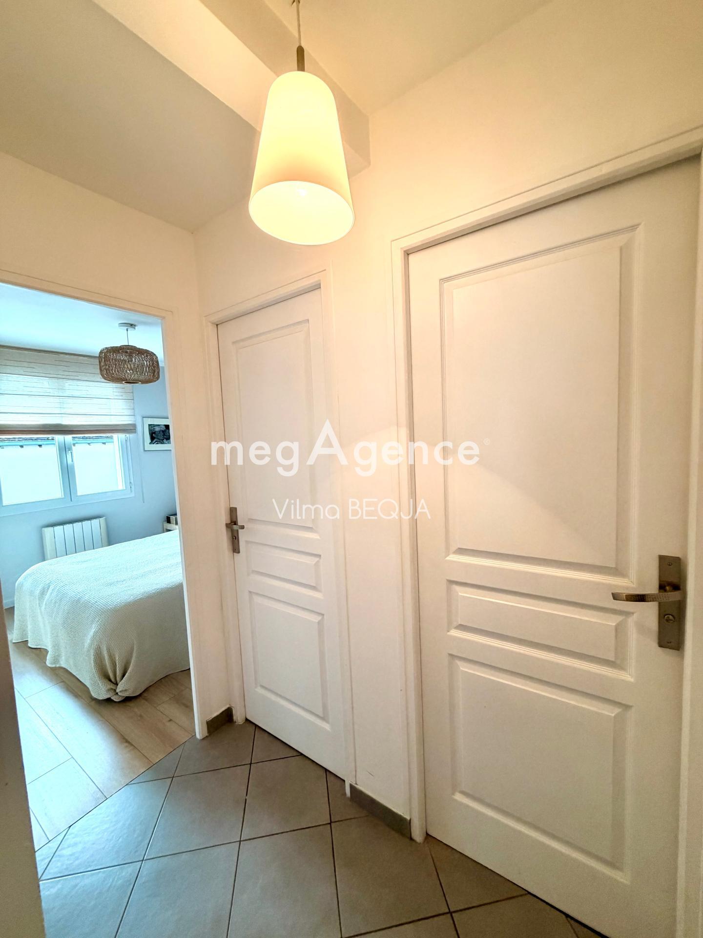 Miniature photo - 13 / 20