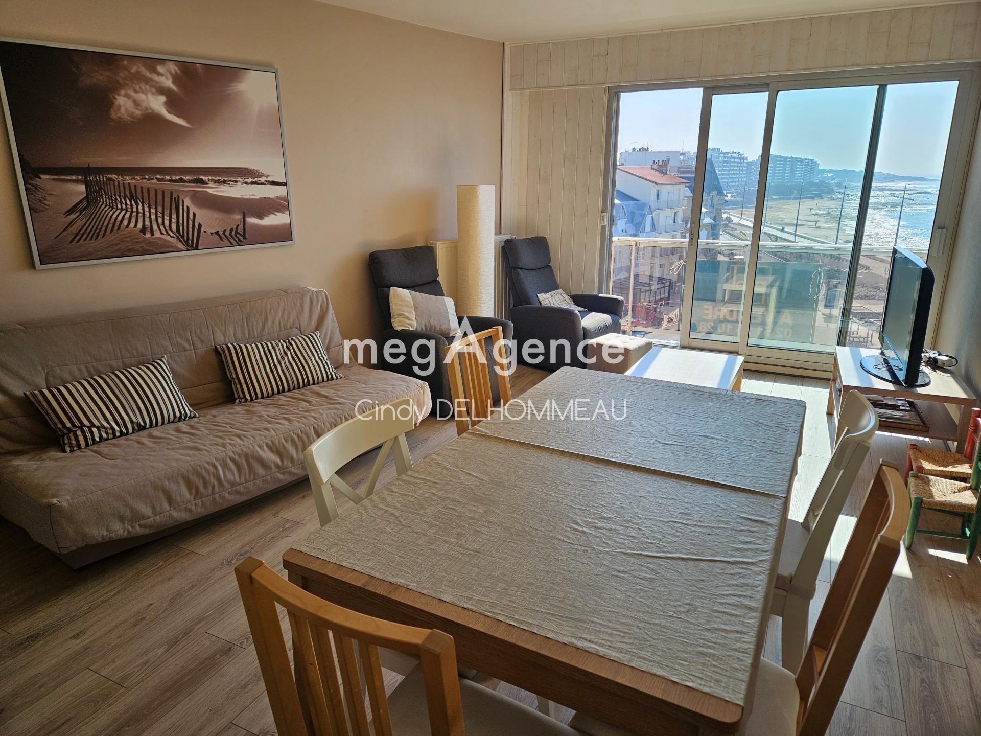 Miniature photo - 2 / 8