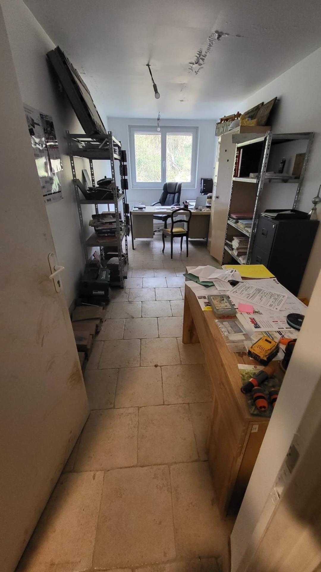 Miniature photo - 18 / 20